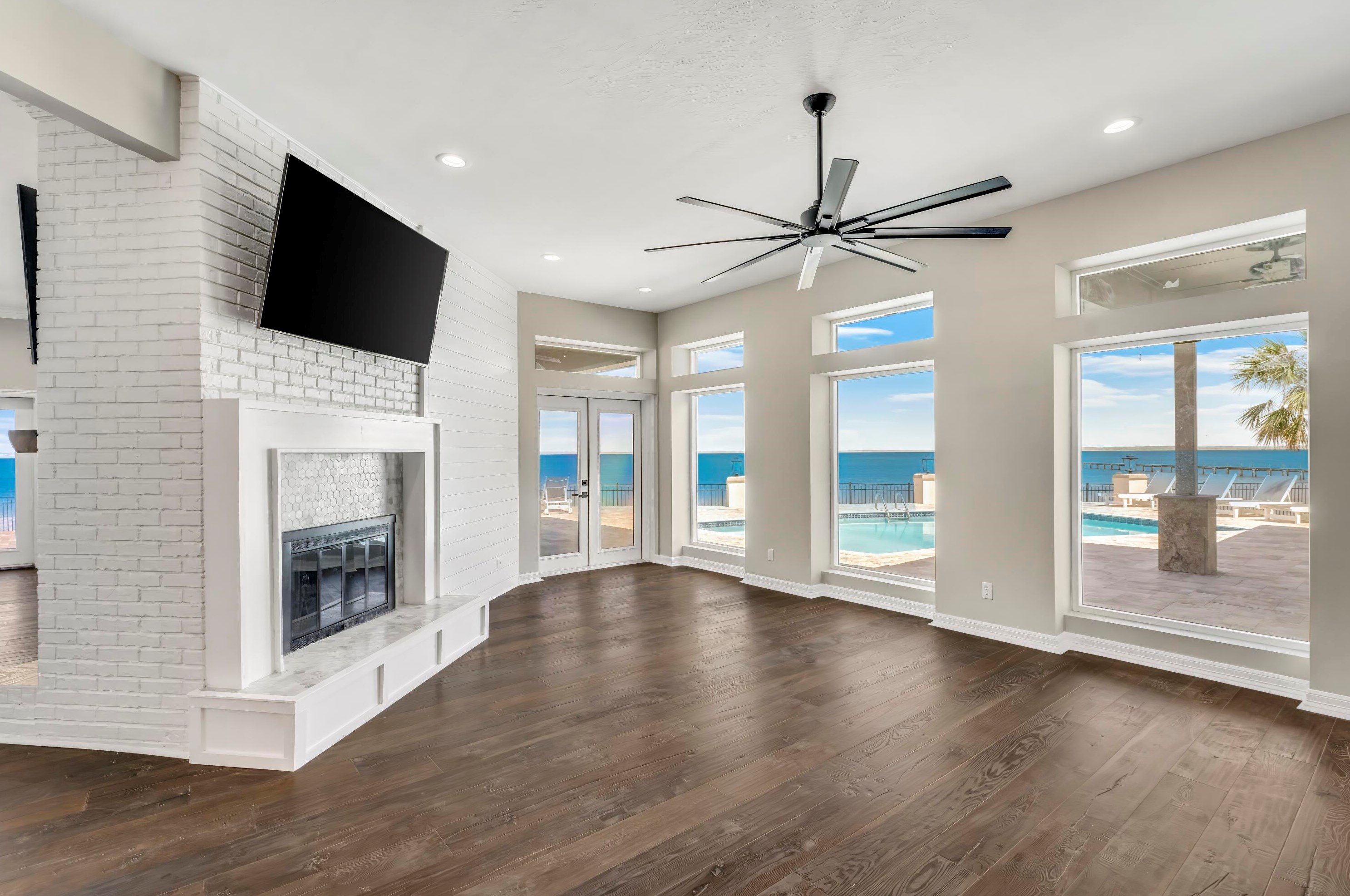 3301 Harbour Pl, Panama City FL 32405-1638 exterior