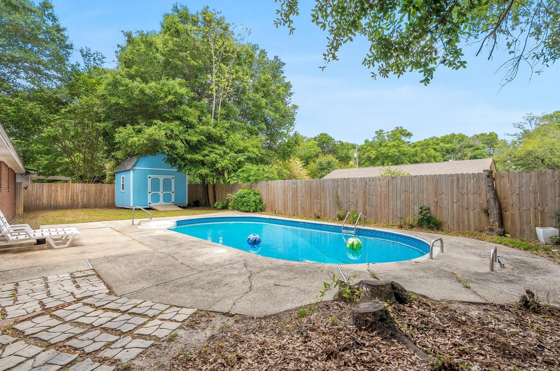 6540 Hunter St, Milton FL  32570-3216 exterior