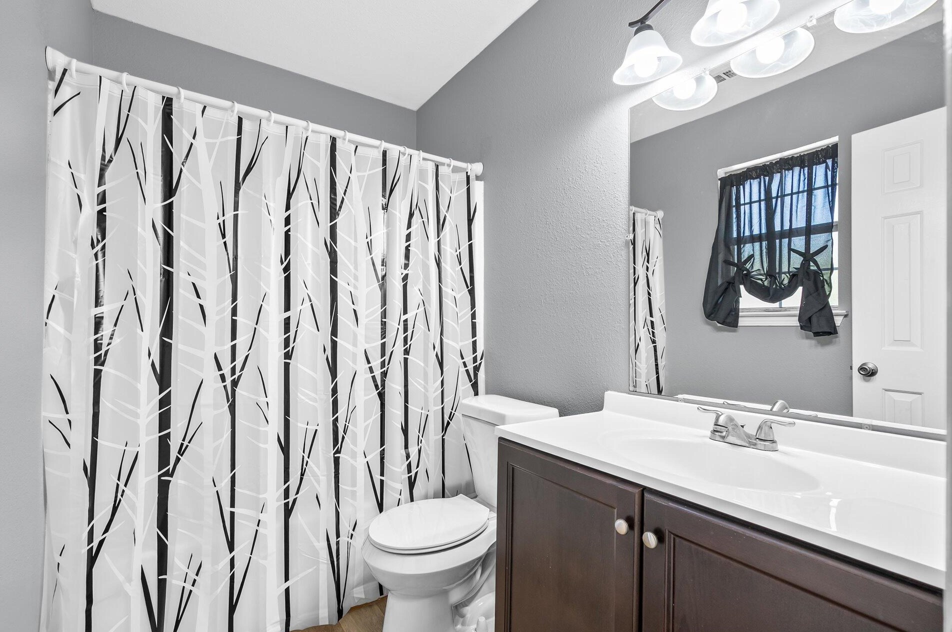 6540 Hunter St, Milton FL  32570-3216 exterior