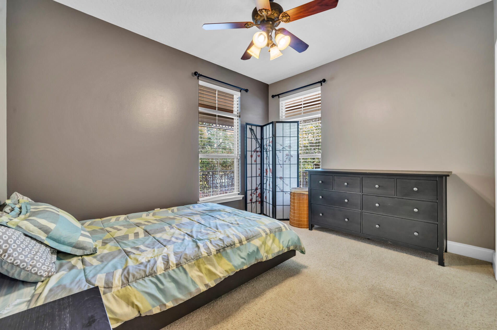 2 Plantation Oaks Dr, Mary Esther FL  32569-2902 exterior