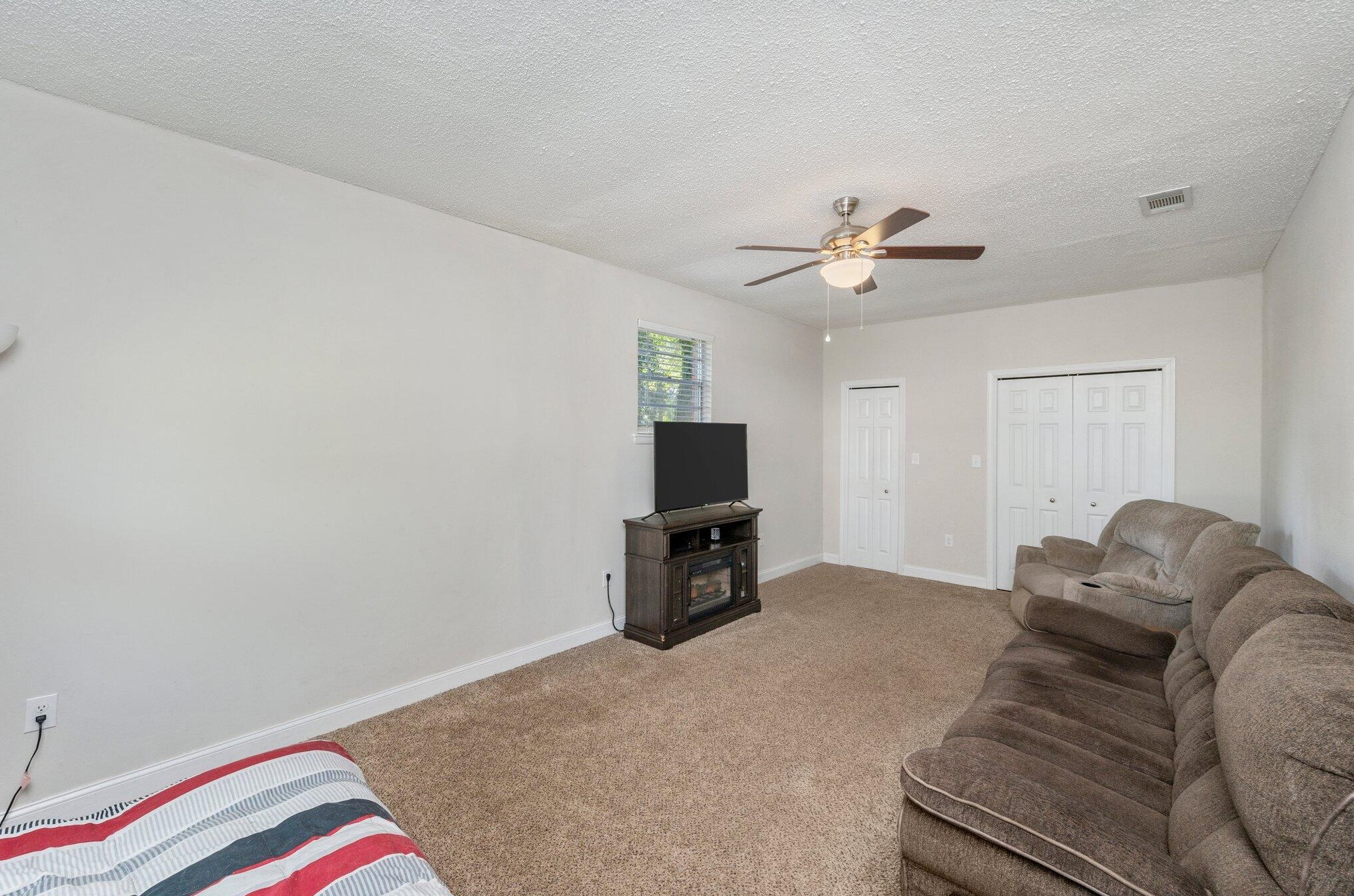 1215 Pinewood Ln, Crestview FL  32539-8509 exterior