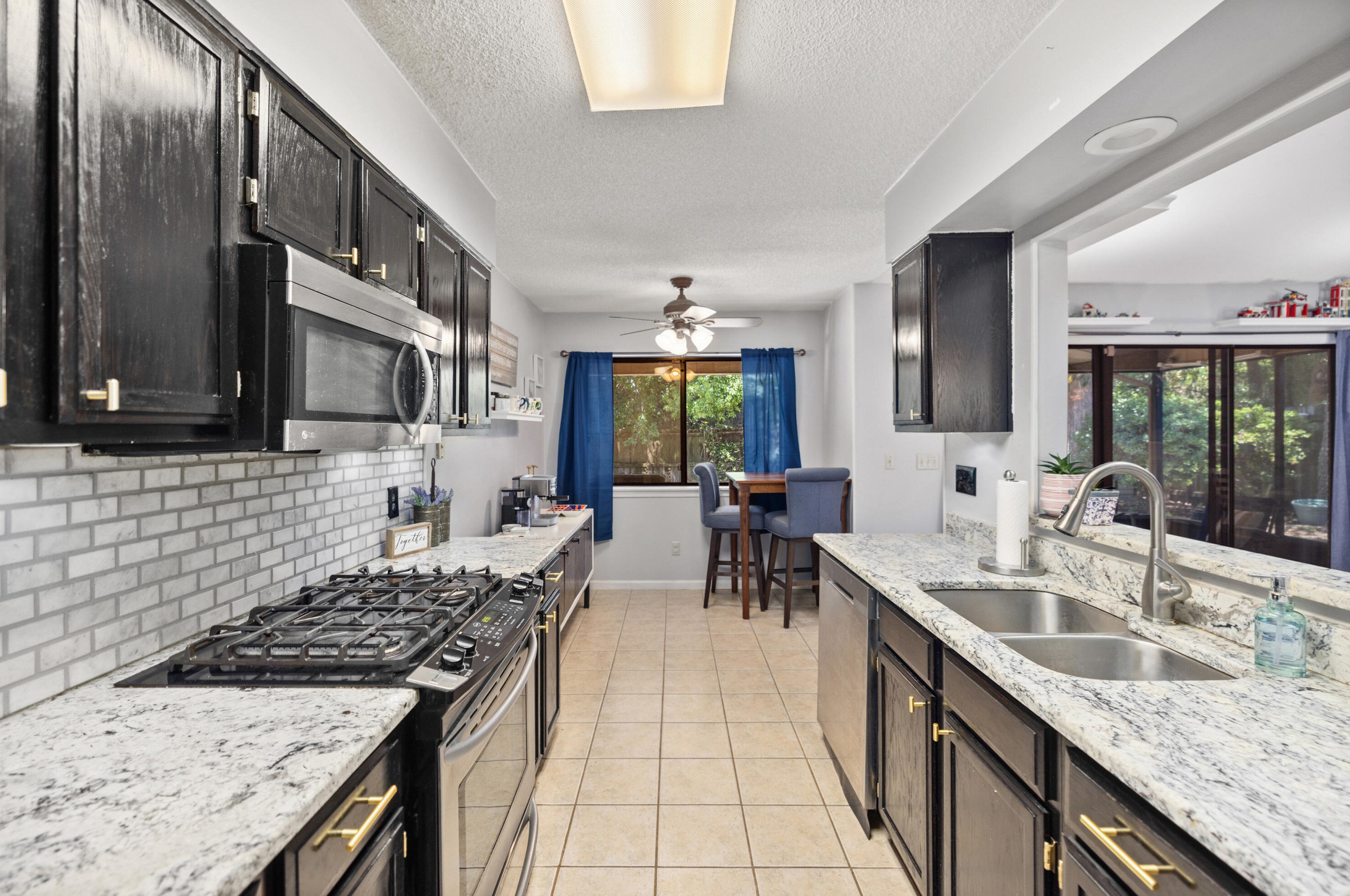 353 Evergreen Ave, Niceville FL  32578-1129 exterior