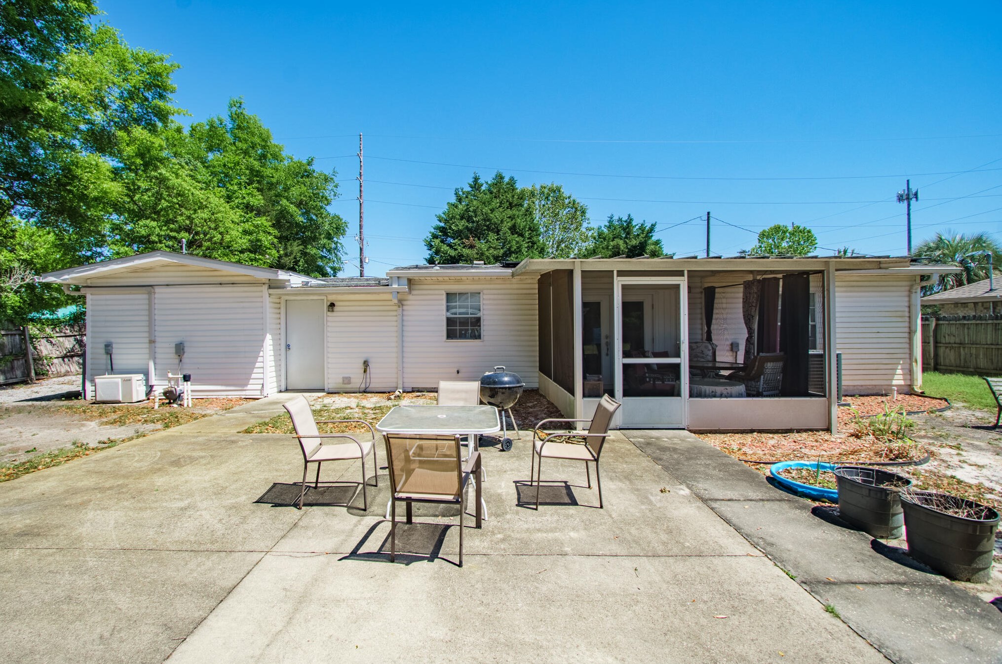 104 Wright Pkwy, Fort Walton Beach FL  32548-5208 exterior