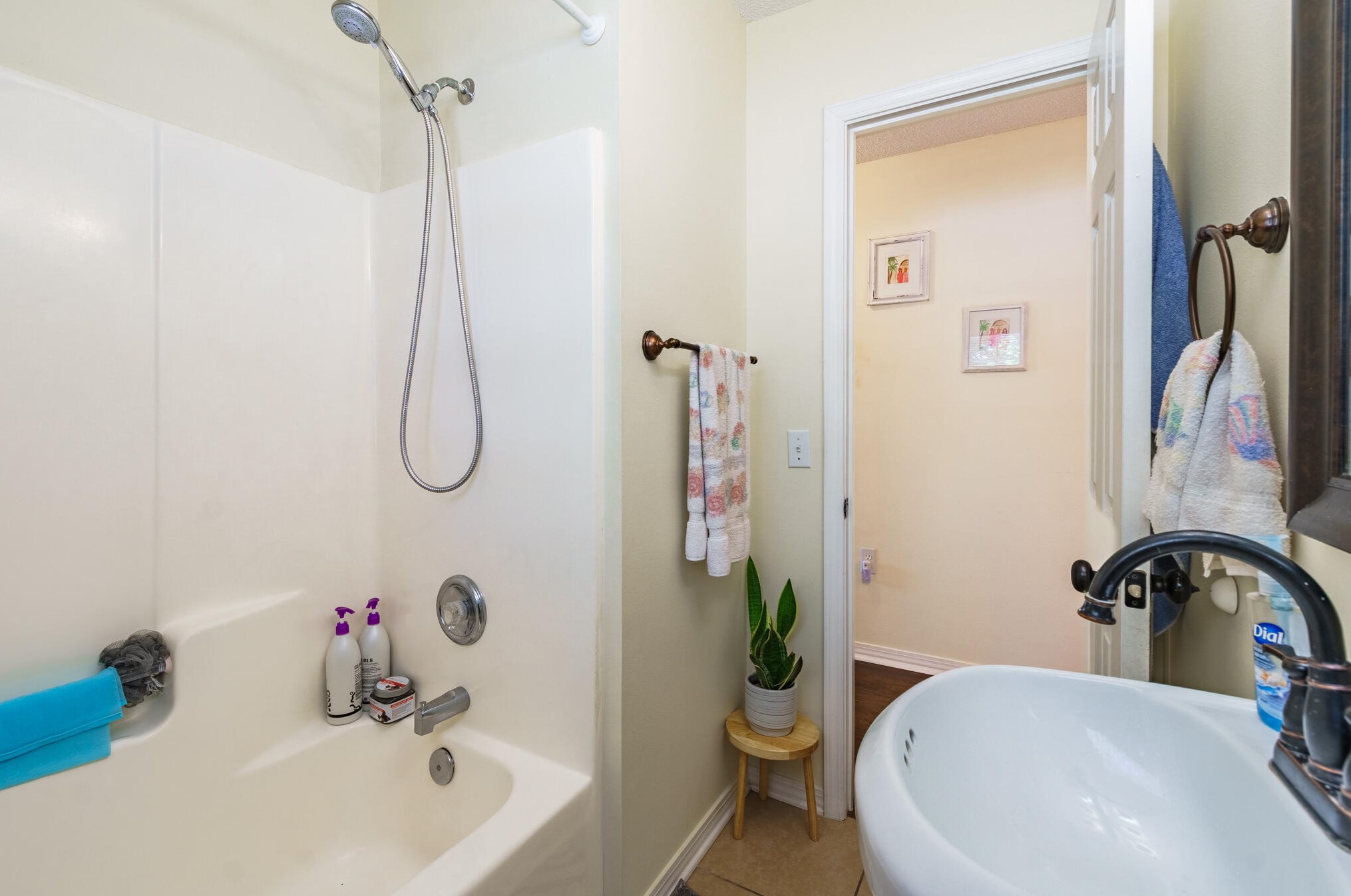 104 Wright Pkwy, Fort Walton Beach FL  32548-5208 exterior