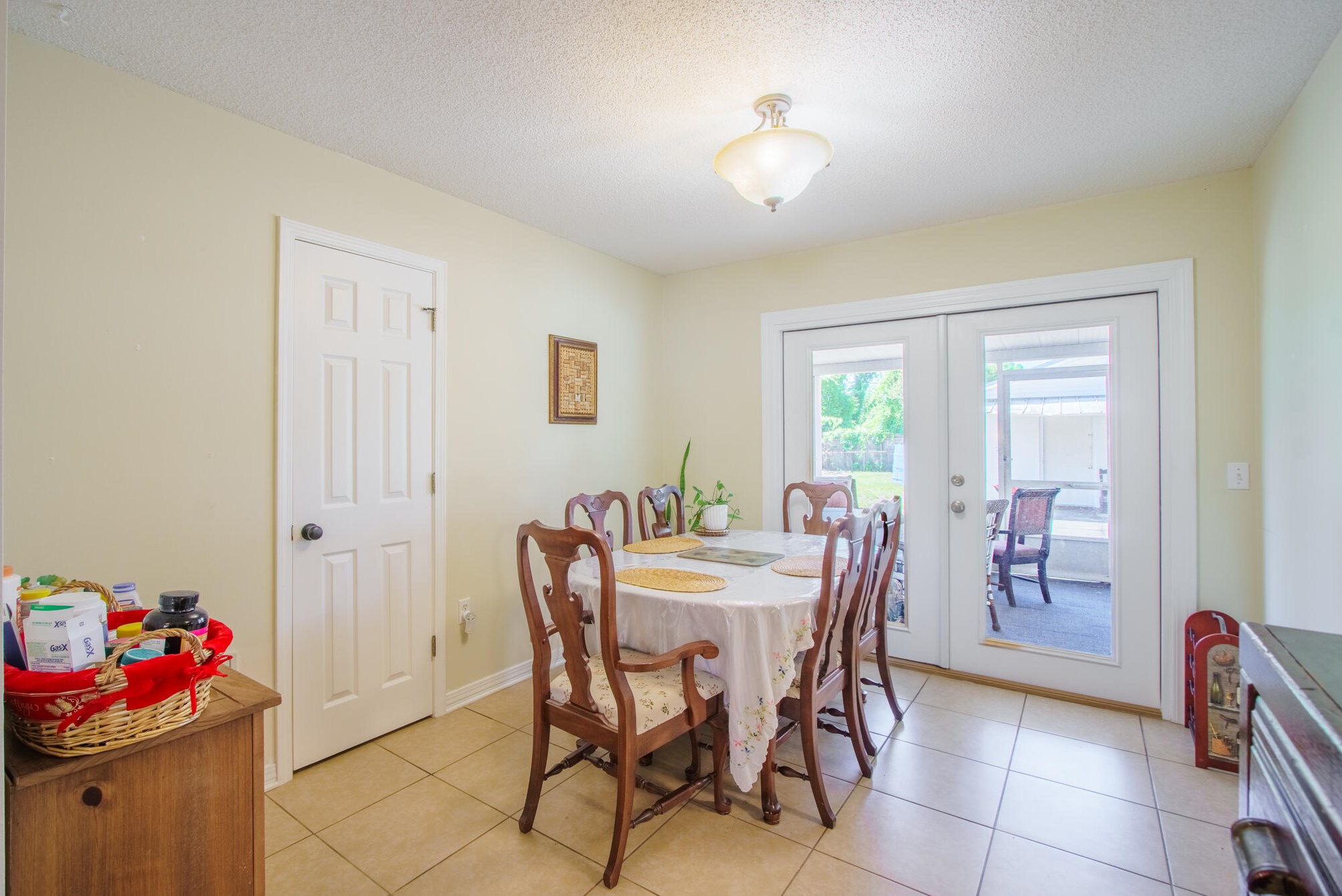 104 Wright Pkwy, Fort Walton Beach FL  32548-5208 exterior