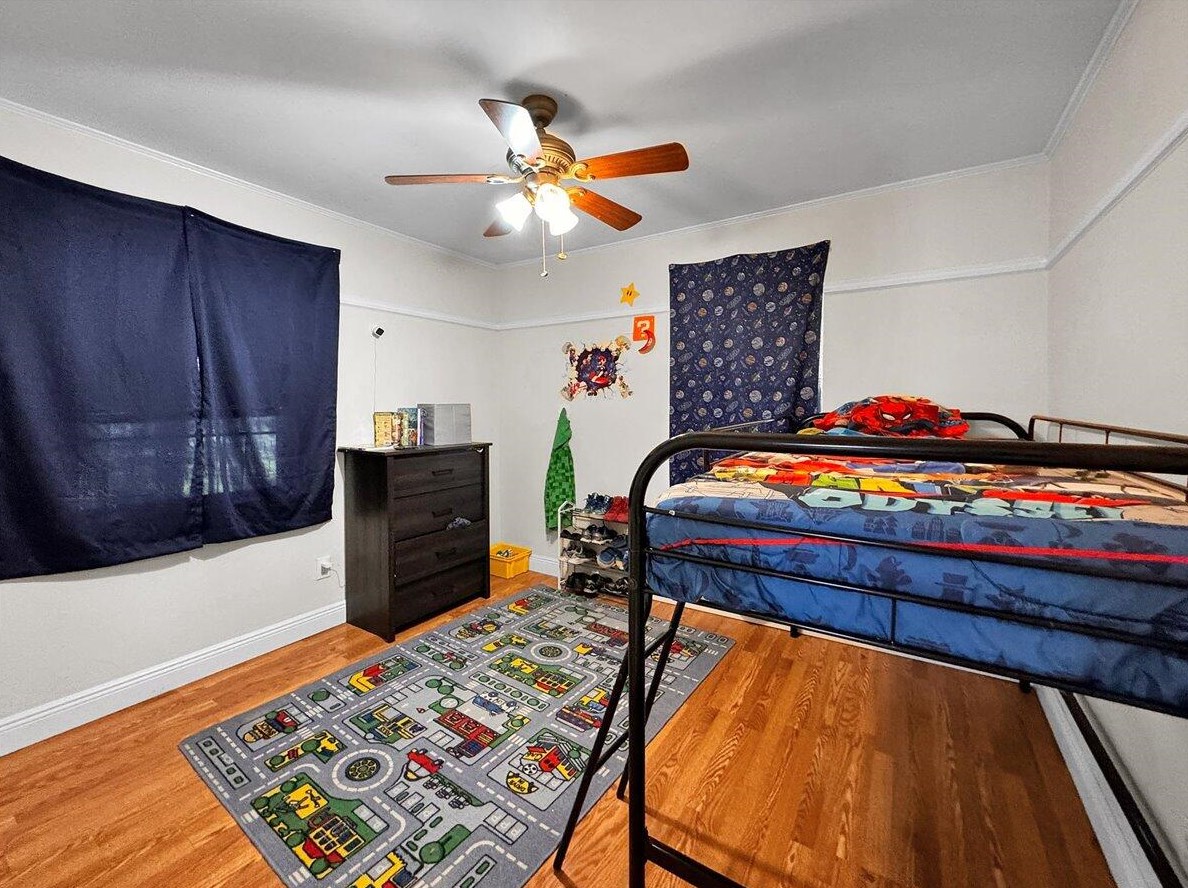 1347 Continental Dr, Pensacola FL 32506-3678 exterior