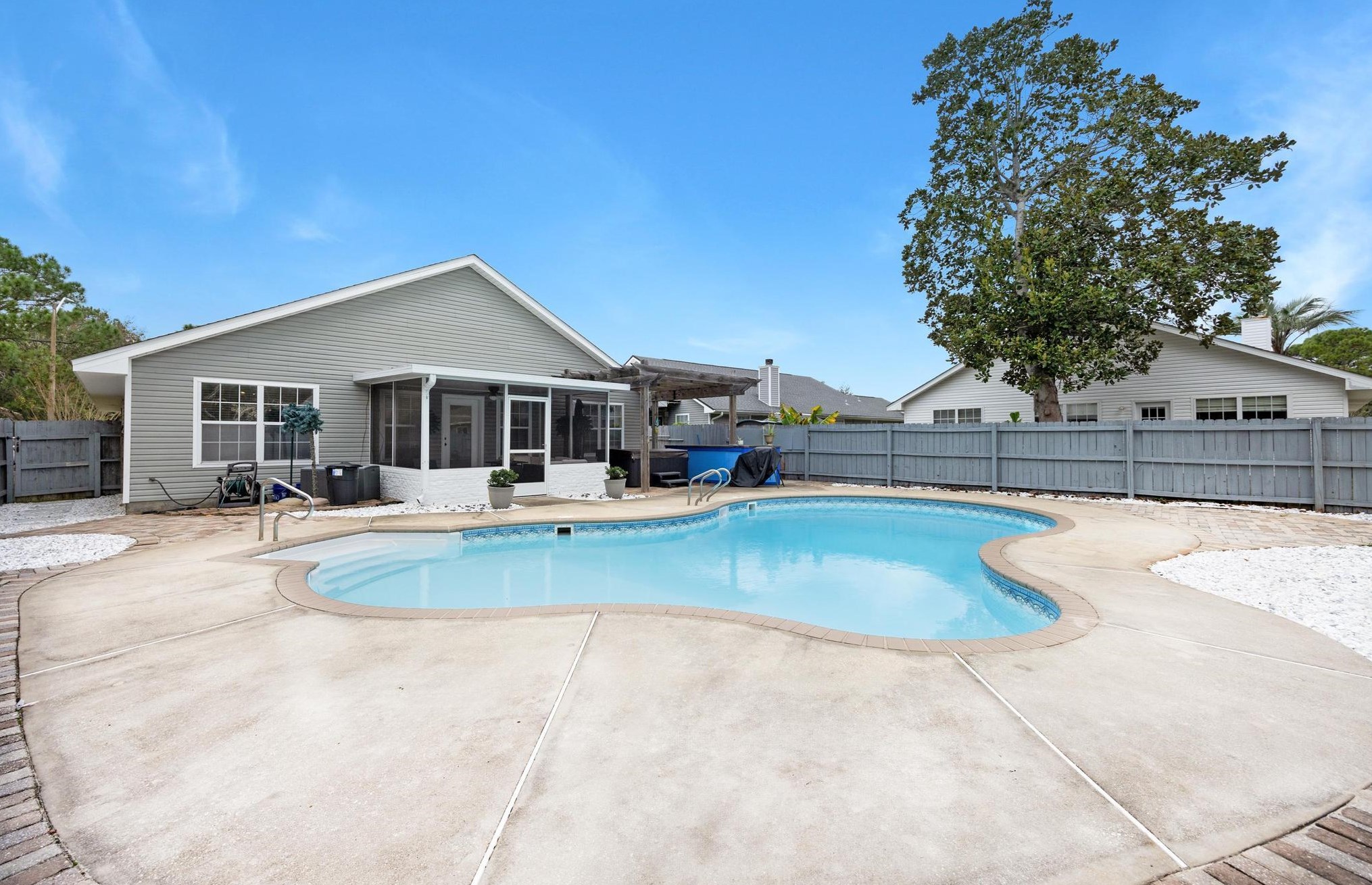 753 Randall Roberts Rd, Fort Walton Beach FL  32547-4253 exterior