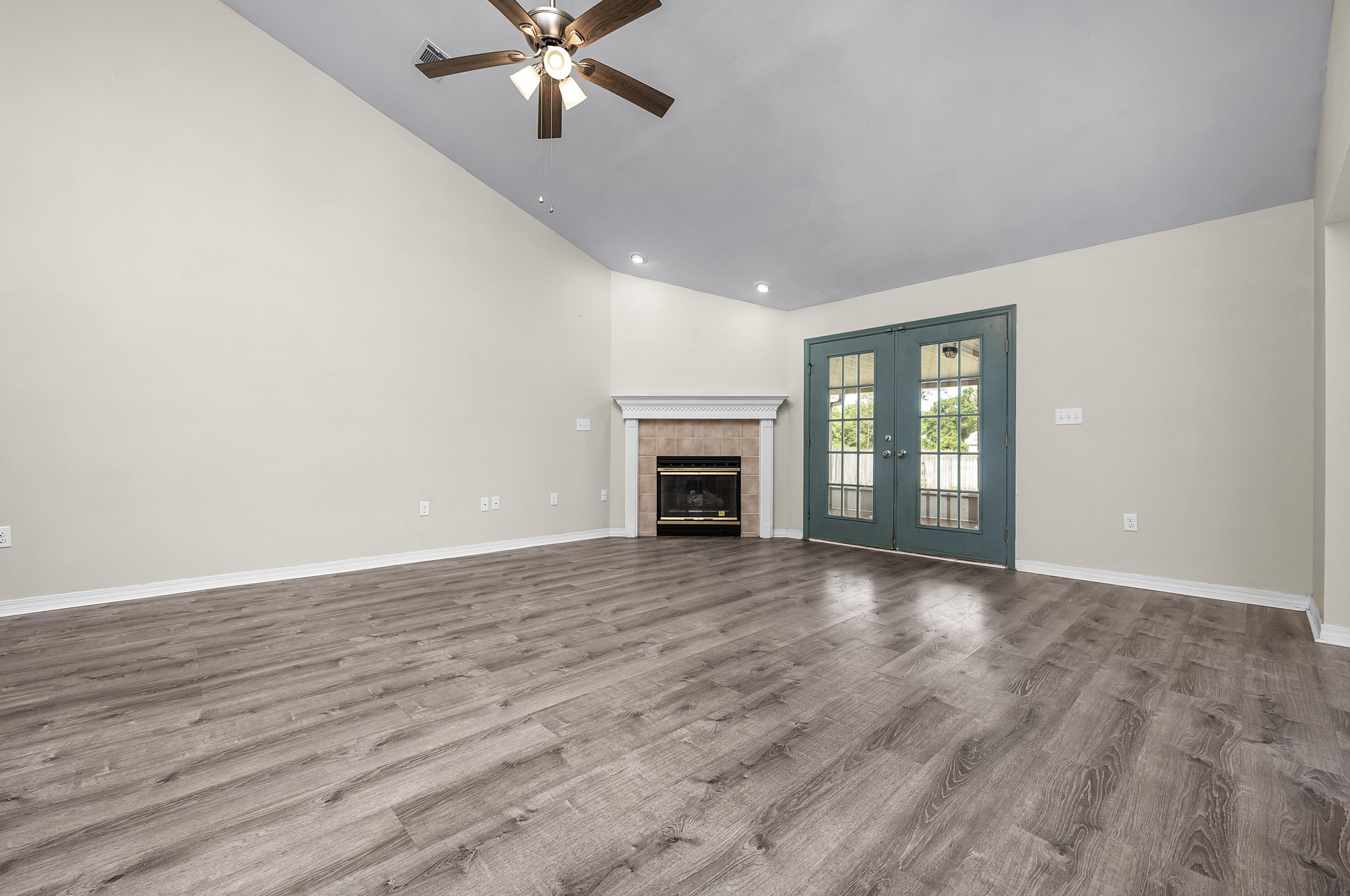 4611 Top Flight Dr, Crestview FL  32539-5710 exterior
