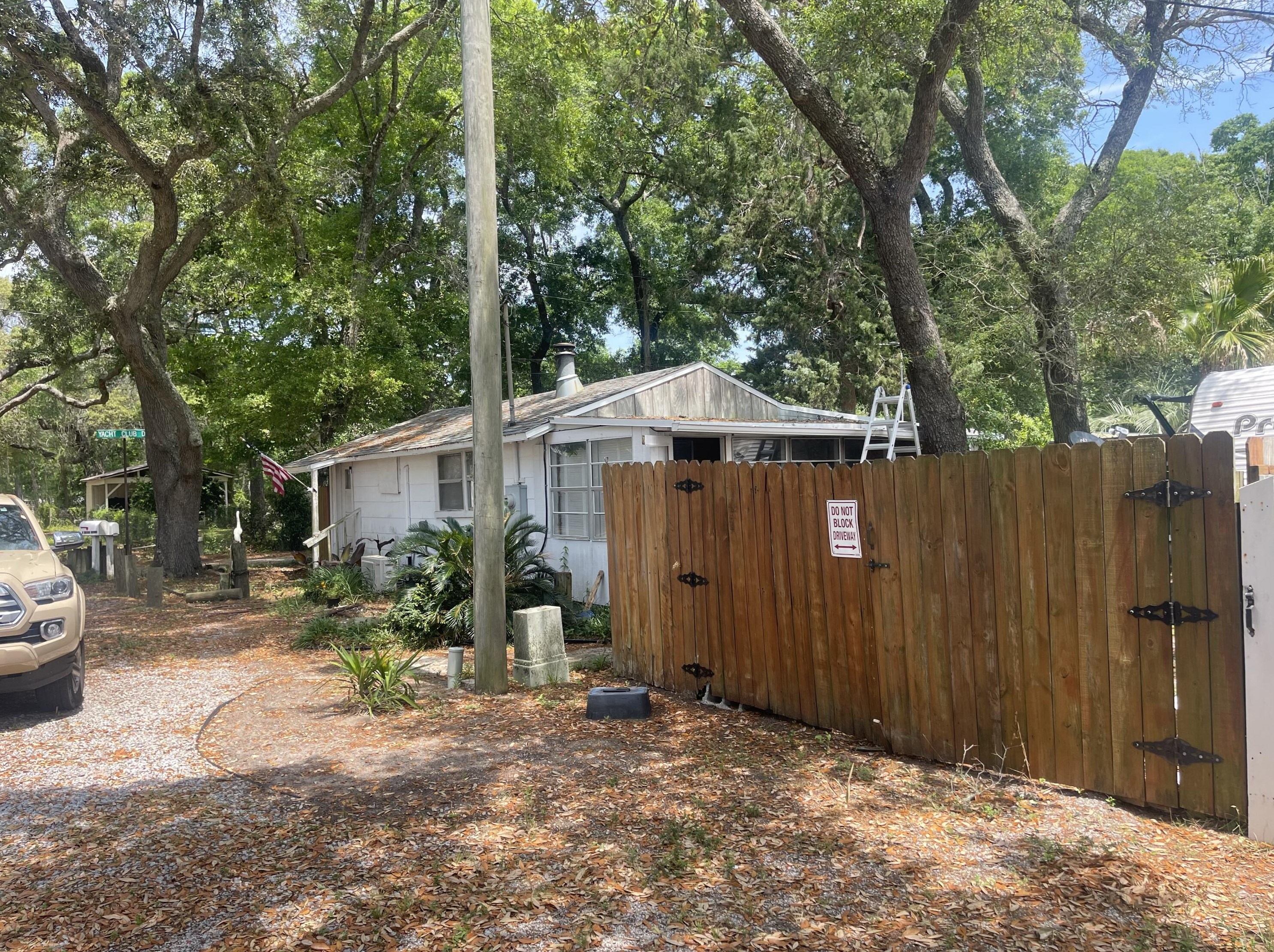 16 Nimrod Cir, Niceville FL  32578-8154 exterior