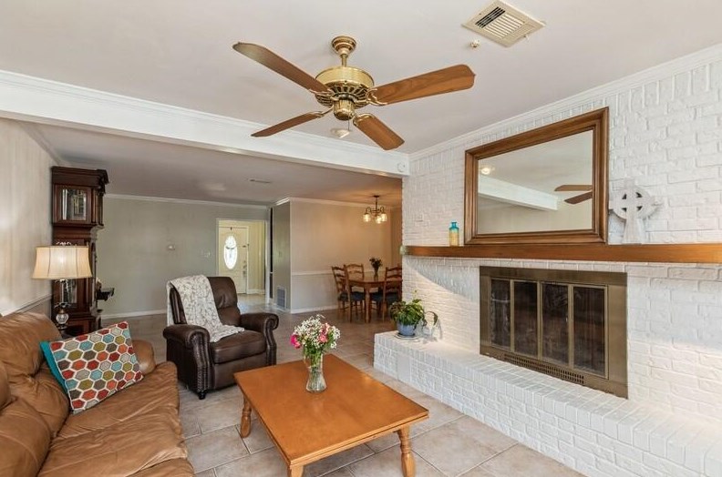 14 Cambridge Ave, Fort Walton Beach FL  32547-1725 exterior