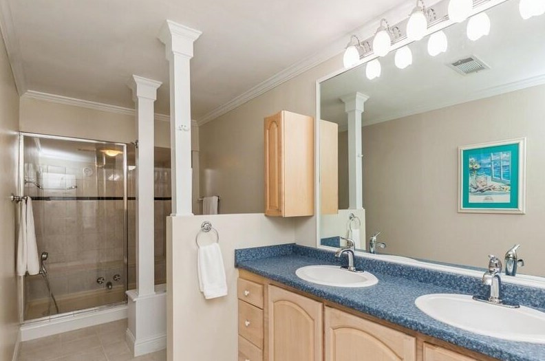 14 Cambridge Ave, Fort Walton Beach FL  32547-1725 exterior