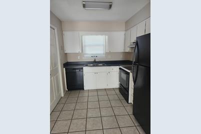 21 NW Wright Parkway NW #UNIT A - Photo 1