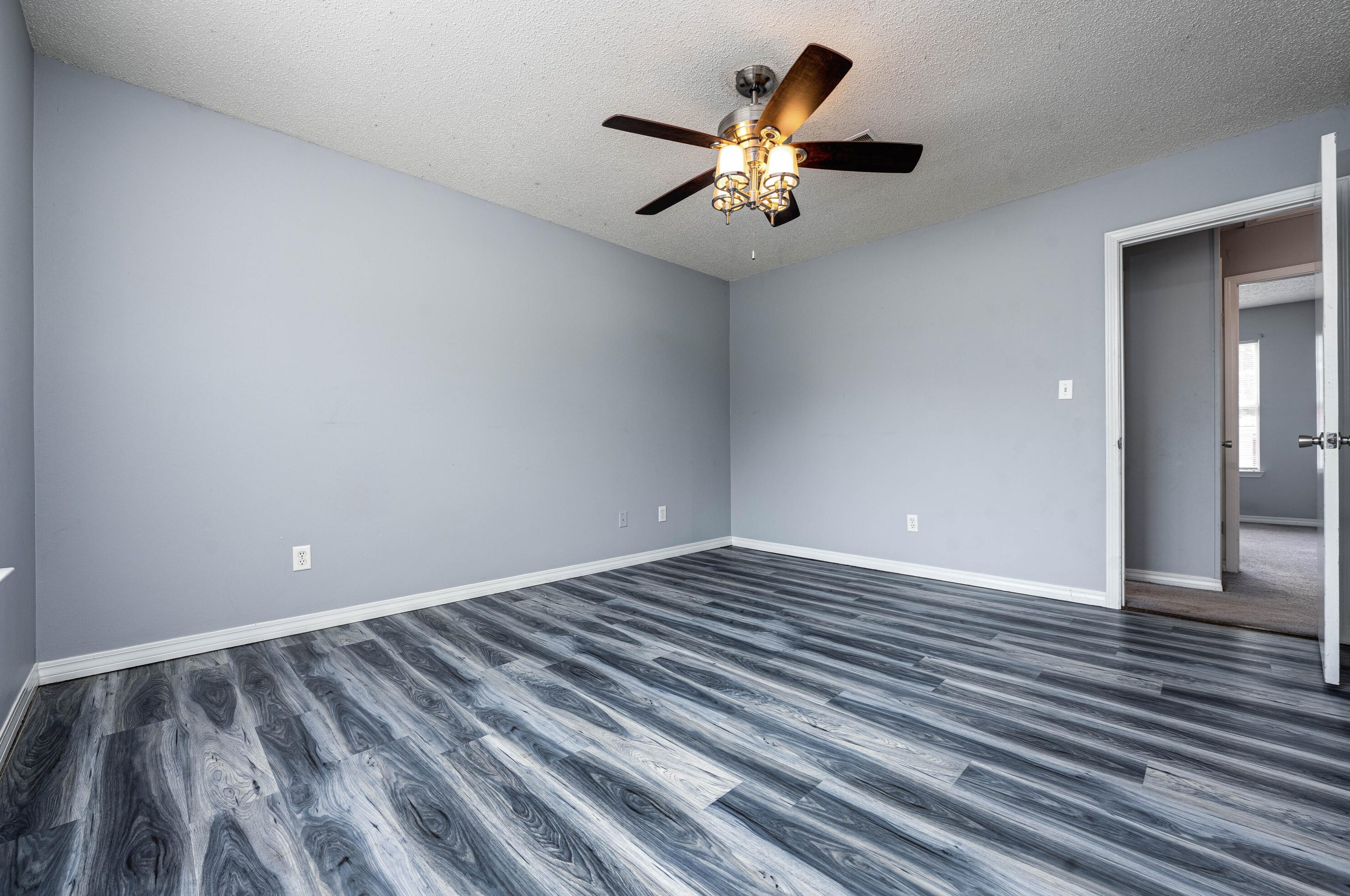 621 Lloyd St, Fort Walton Beach FL 32547-7121 exterior