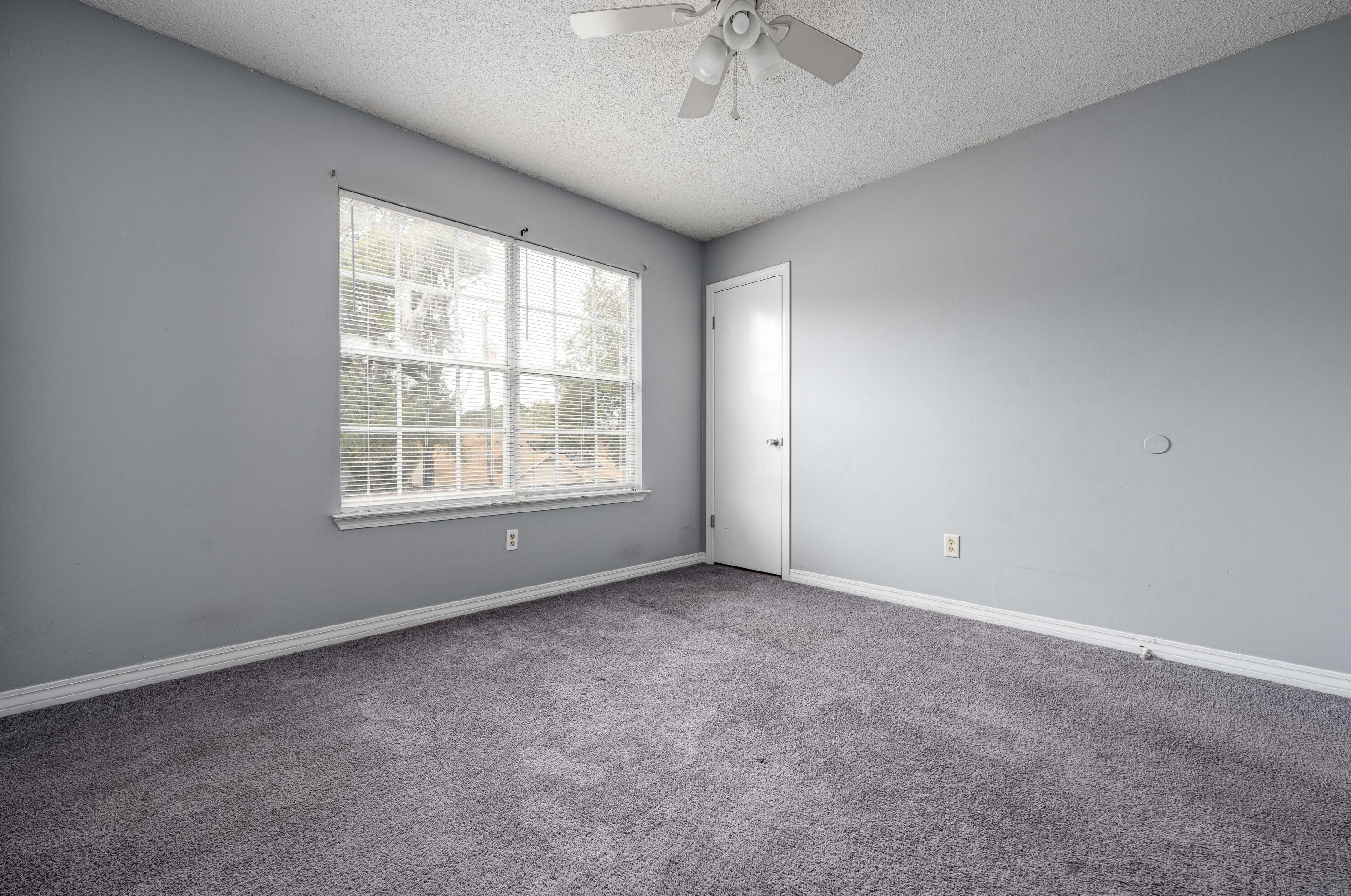 621 Lloyd St, Fort Walton Beach FL 32547-7121 exterior