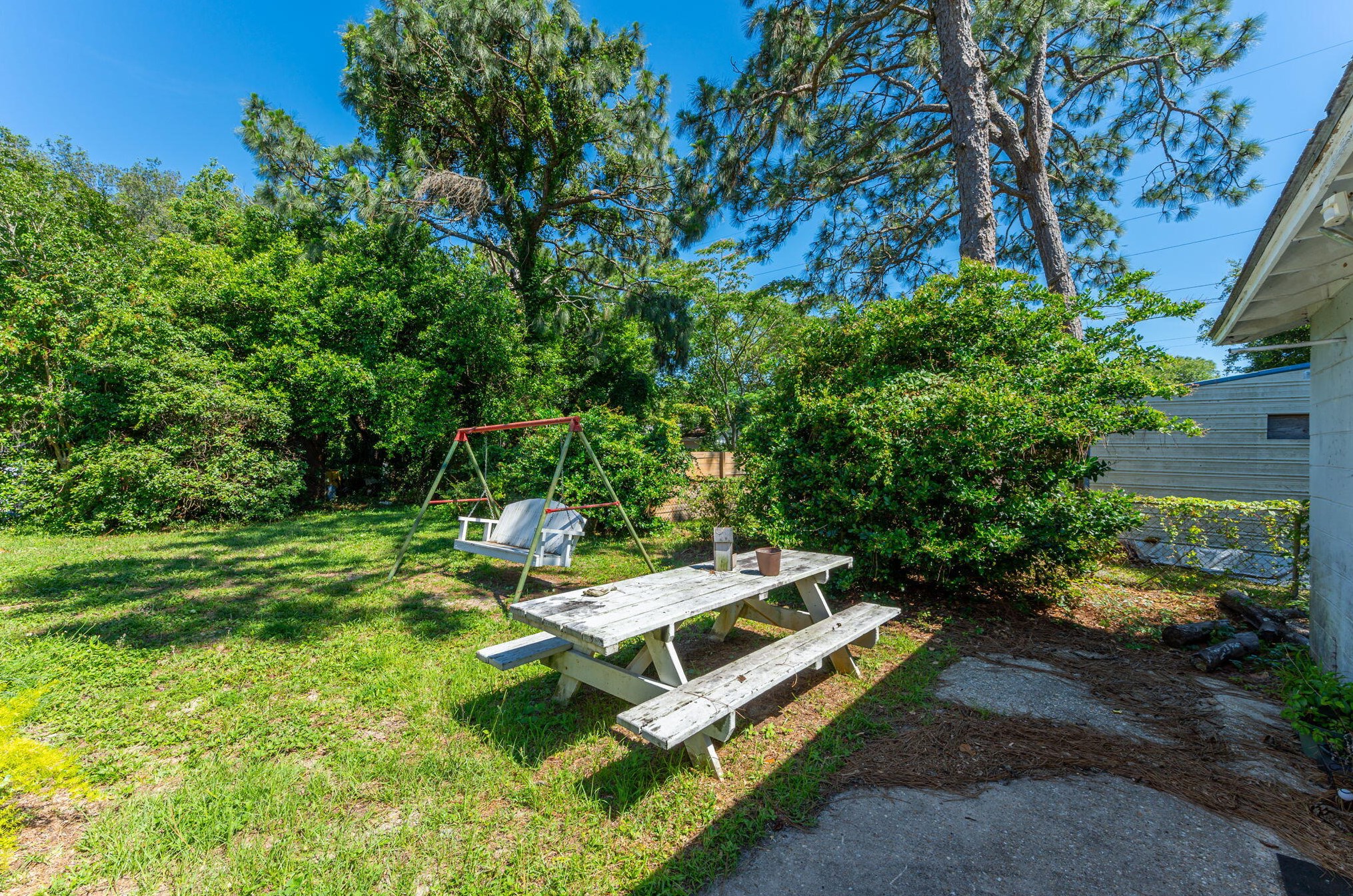 318 Oakland Cir, Fort Walton Beach FL  32548-4622 exterior