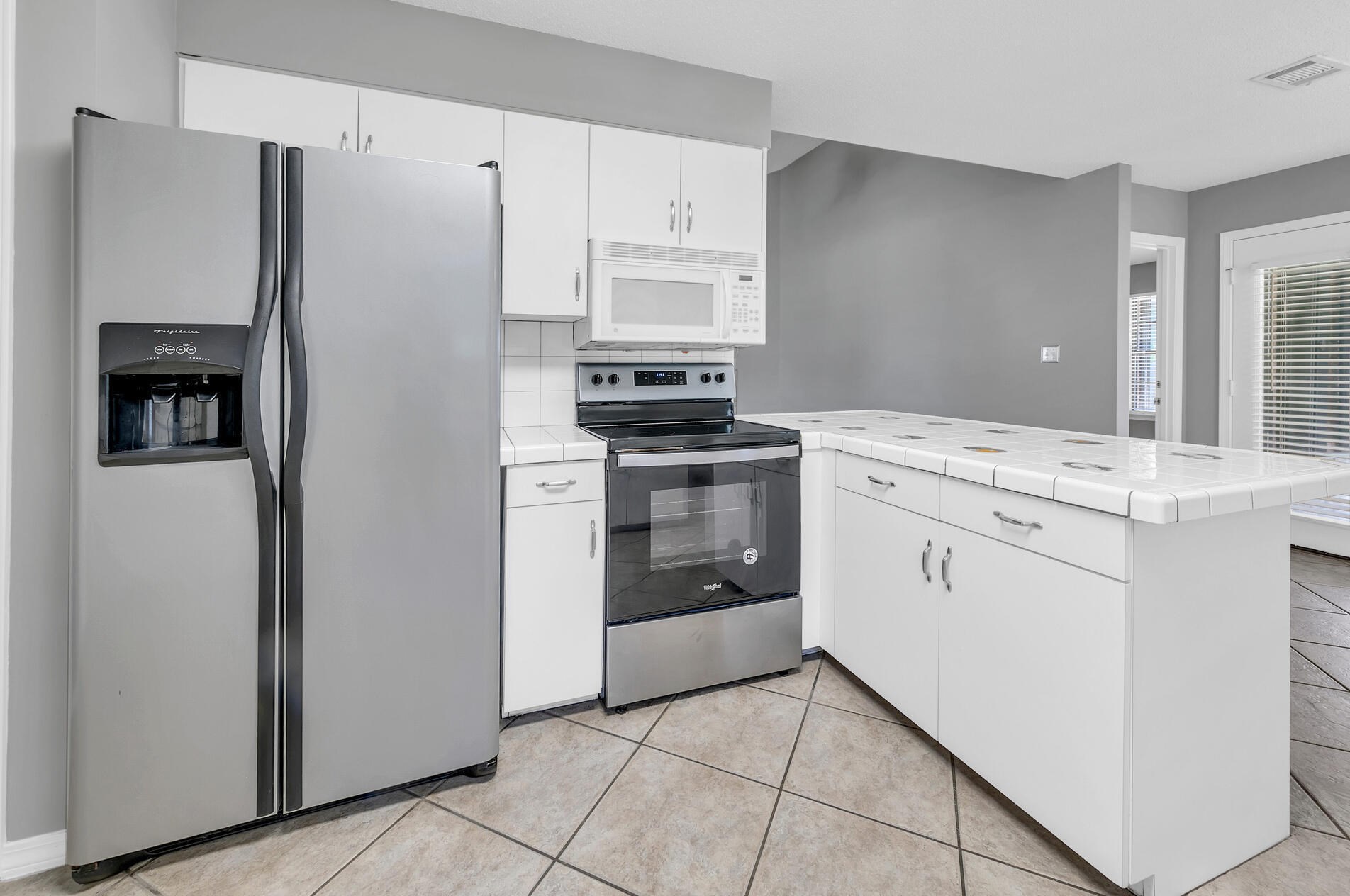 326 Sailfish Cir, Destin FL 32541-2249 exterior