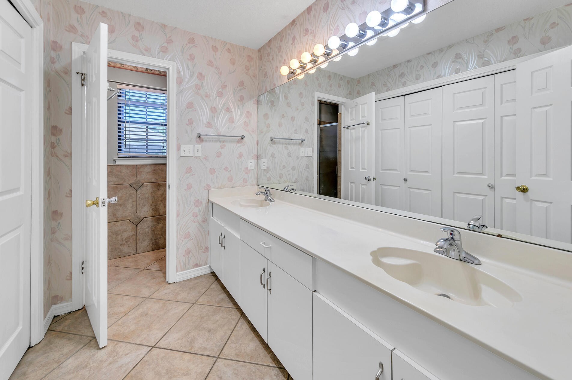 326 Sailfish Cir, Destin FL 32541-2249 exterior