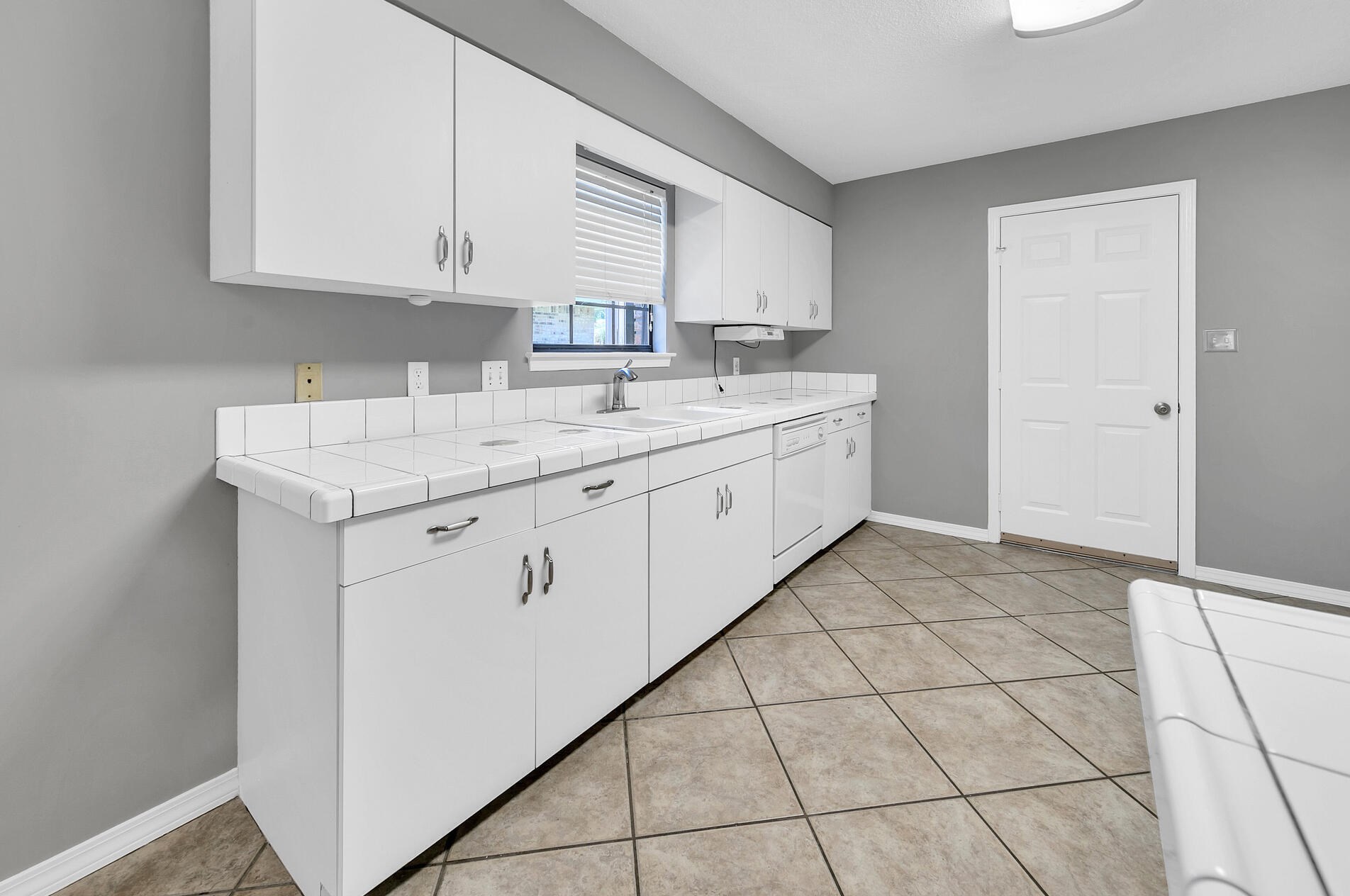 326 Sailfish Cir, Destin FL 32541-2249 exterior