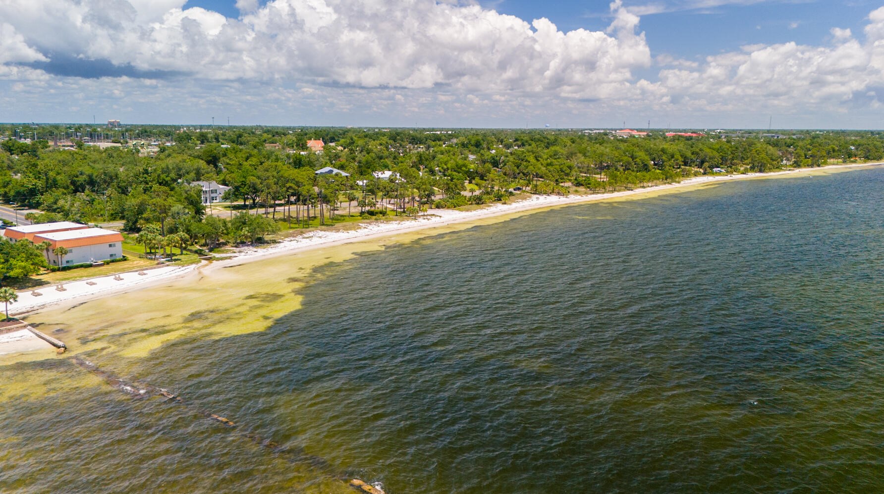 2100 Beach Dr, Panama City FL  32401-1696 exterior