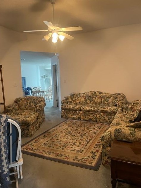 991 Brinkley Ct, Fort Walton Beach FL  32547-1823 exterior