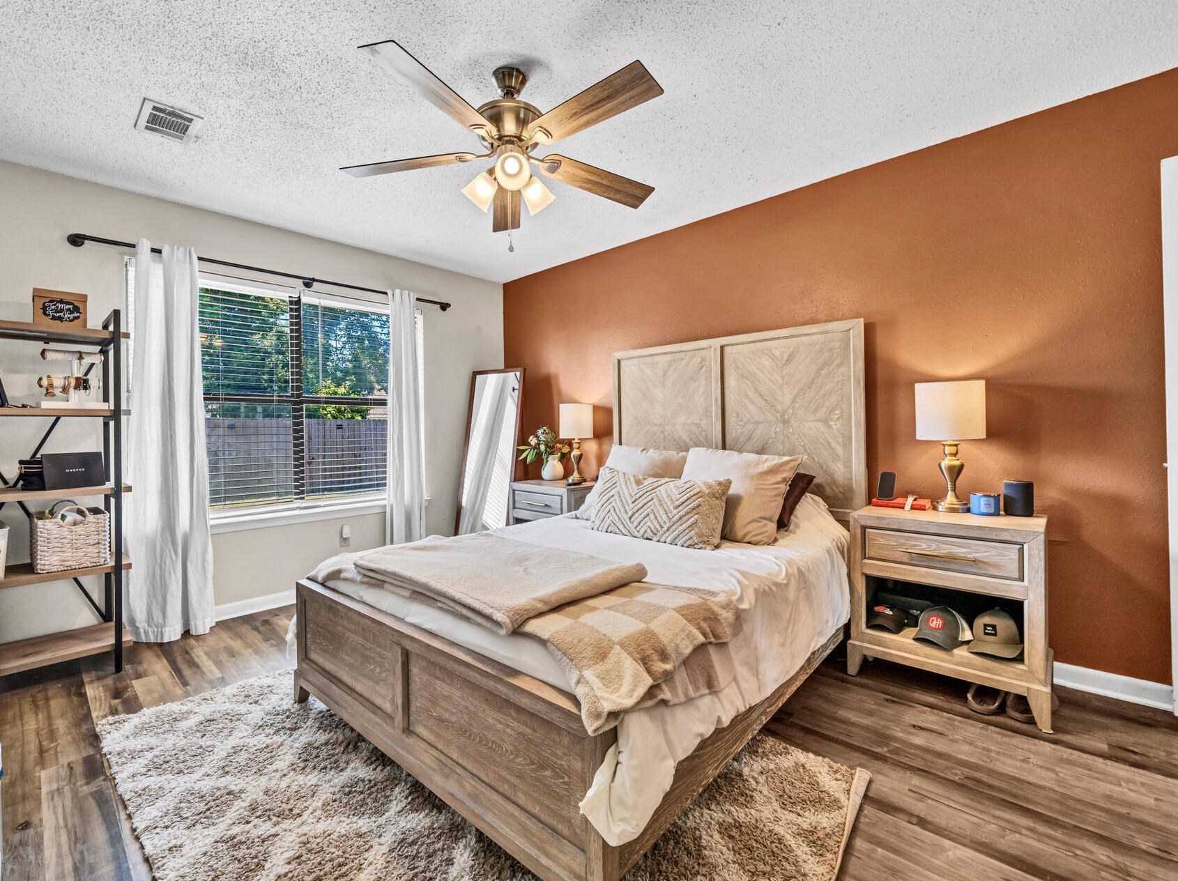 405 Rue Des Tours, Mary Esther FL  32569-2342 exterior