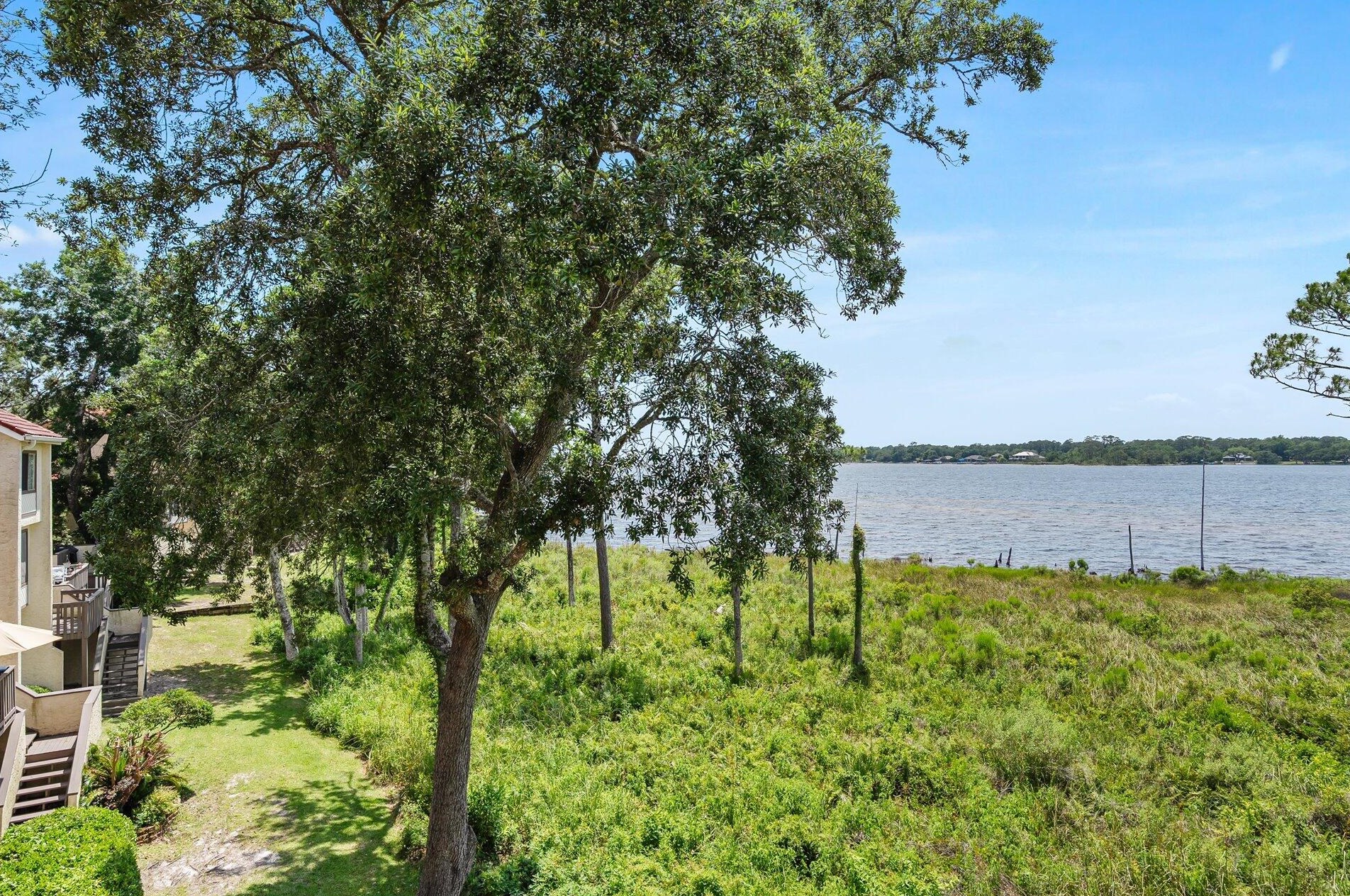 21 Marina Cv Dr, Niceville FL  32578-4422 exterior