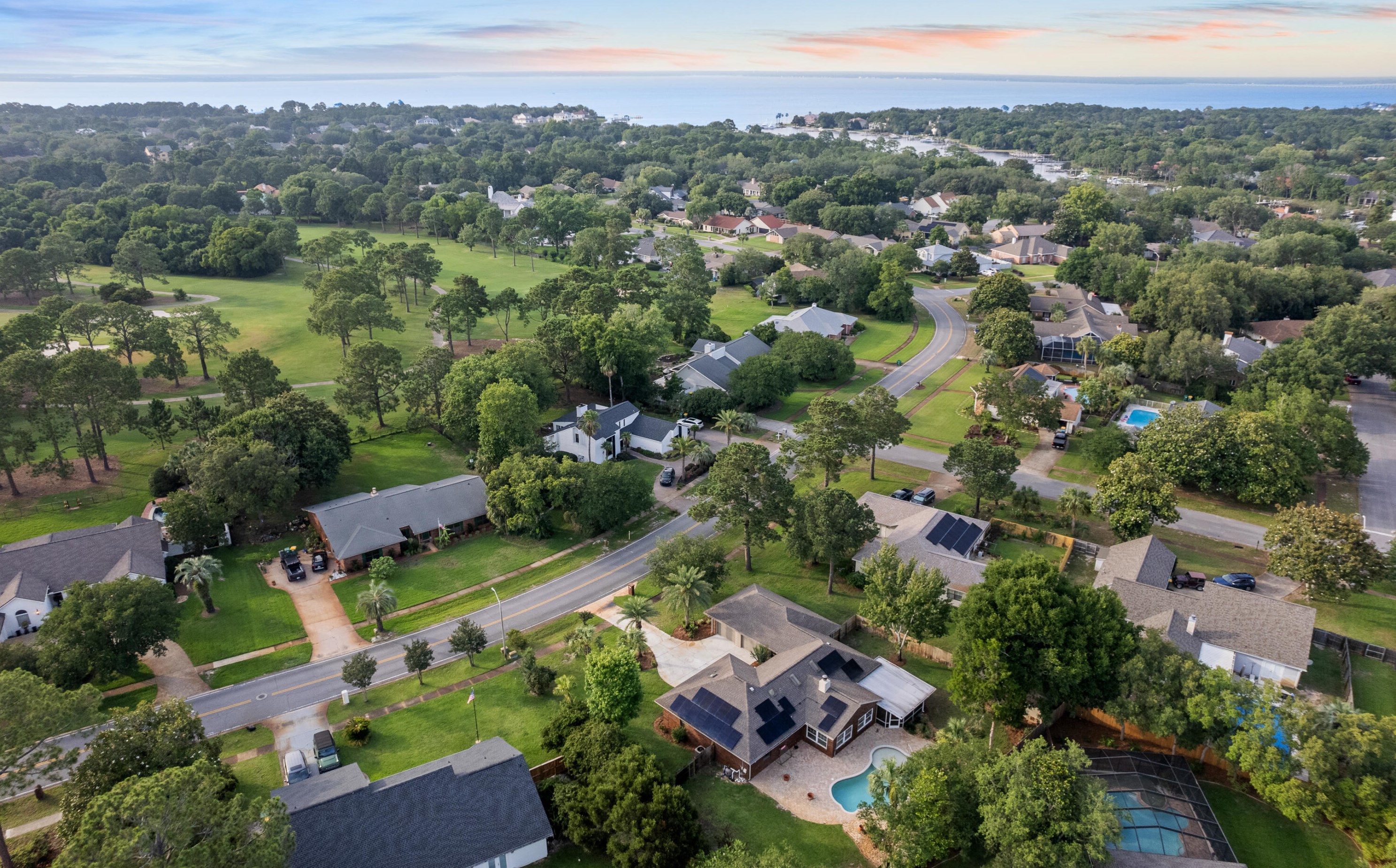 50 Country Clb Dr, Destin FL 32541-4403 exterior