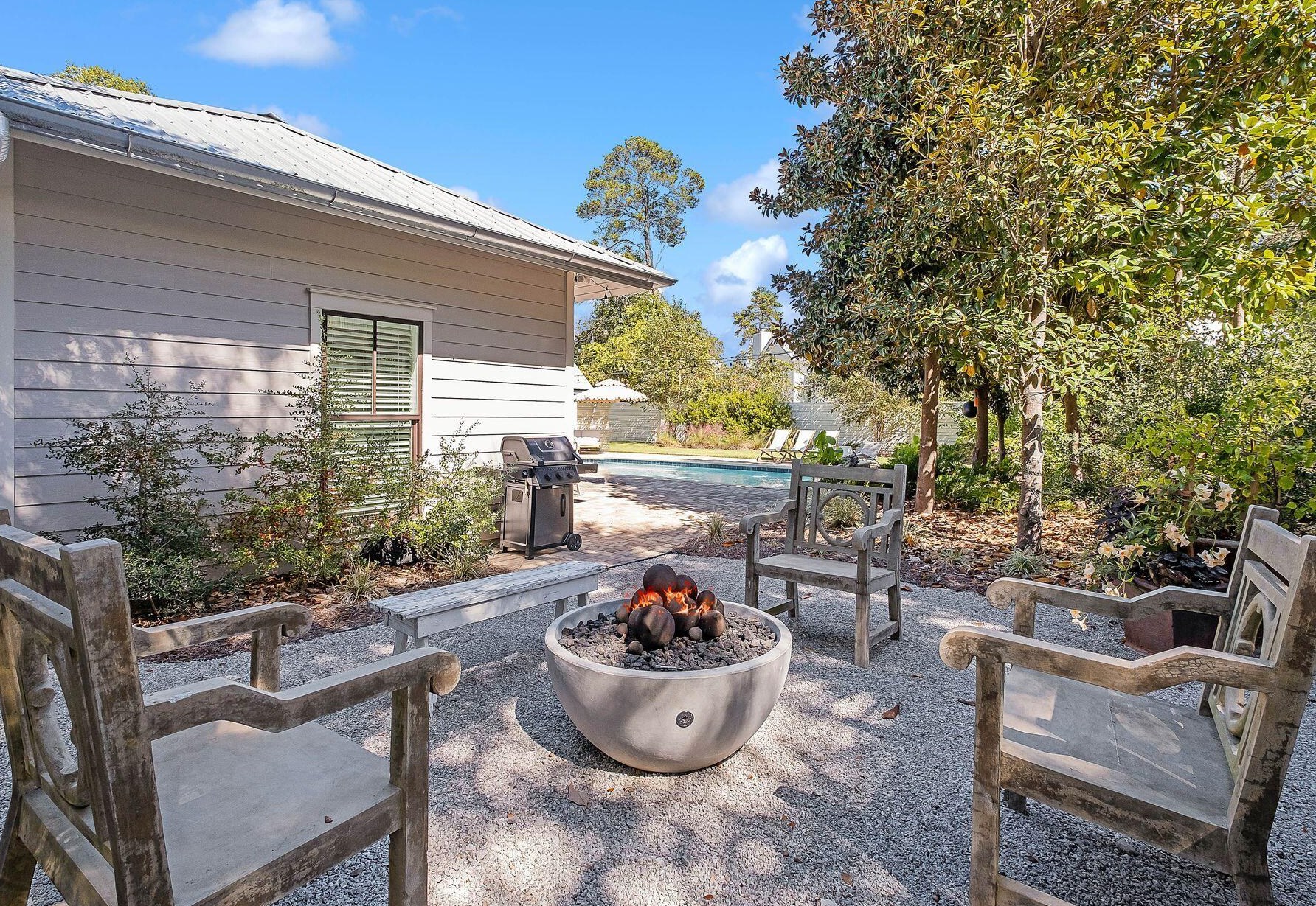 192 Dogwood St, Santa Rosa Beach FL  32459-6229 exterior