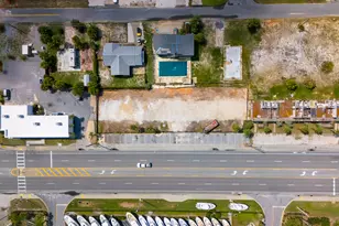 4010 Thomas Dr, Panama City Beach, FL 32408 - Photo 11