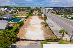 4010 Thomas Dr, Panama City Beach, FL 32408 - Photo 3