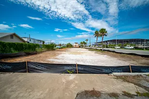 4010 Thomas Dr, Panama City Beach, FL 32408 - Photo 9