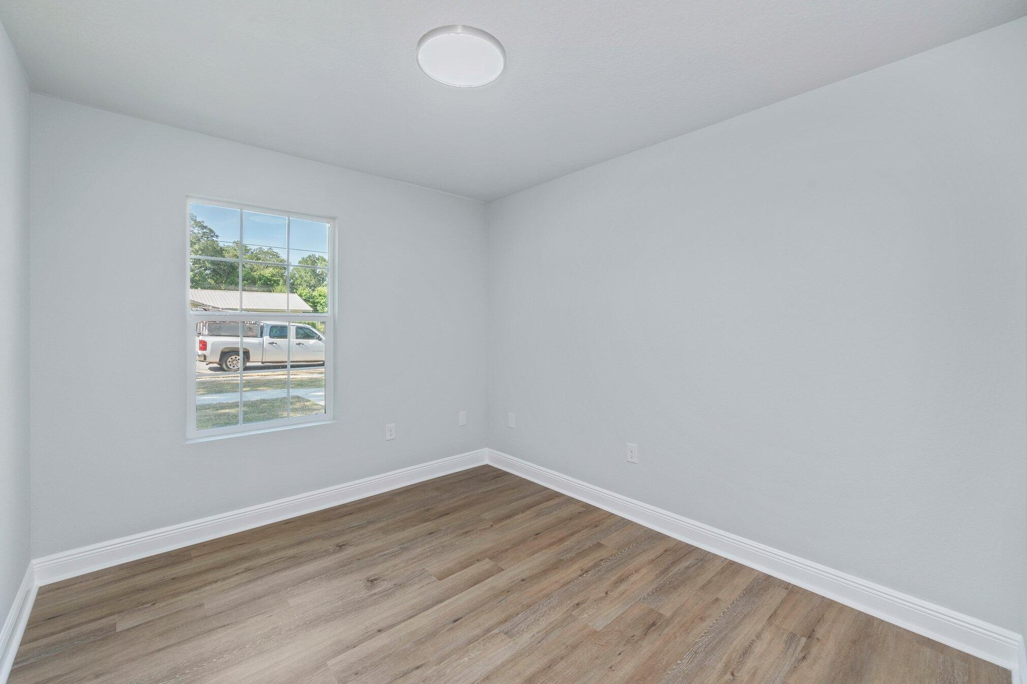 209 22nd St, Niceville FL  32578-3137 exterior