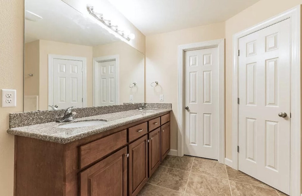 5636 Cottonwood Dr, Milton FL  32570-8390 exterior