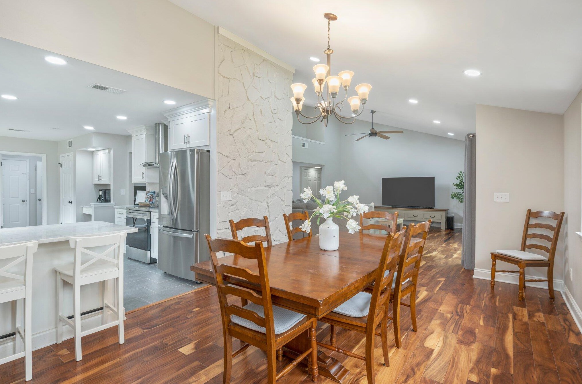 917 Lido Cir, Niceville FL  32578-4404 exterior