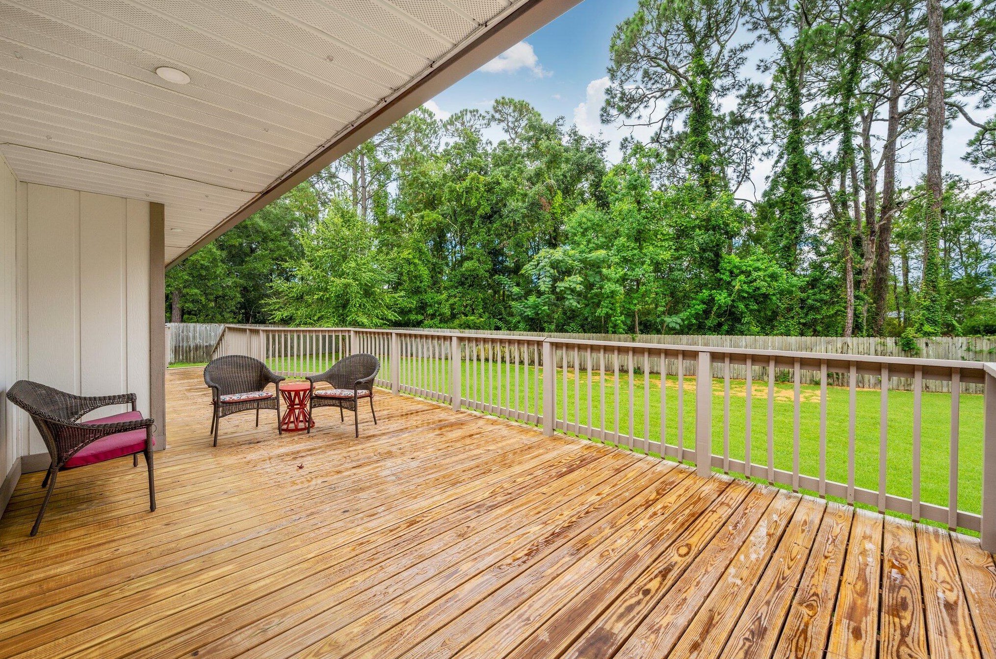 917 Lido Cir, Niceville FL  32578-4404 exterior