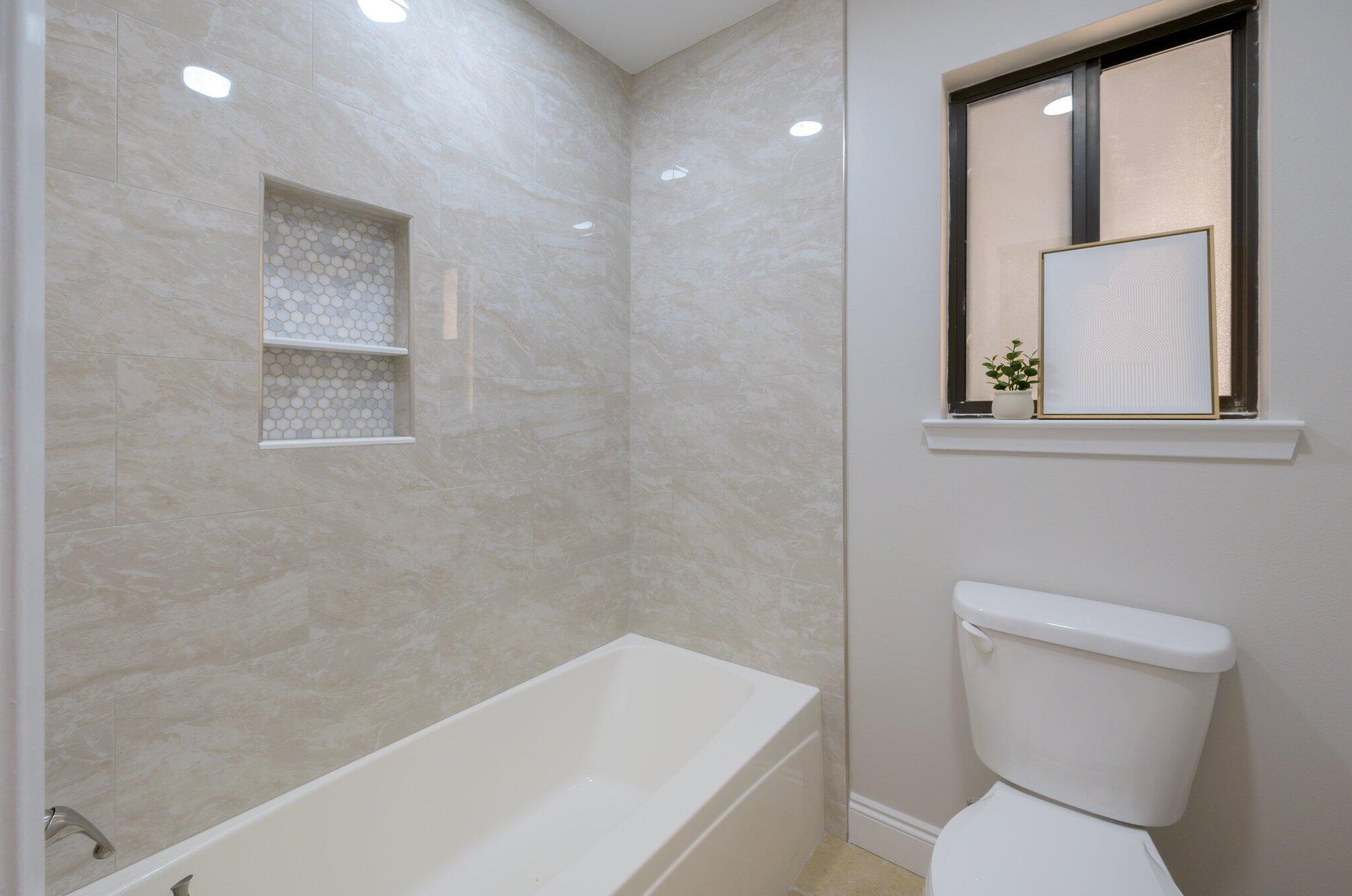 917 Lido Cir, Niceville FL  32578-4404 exterior