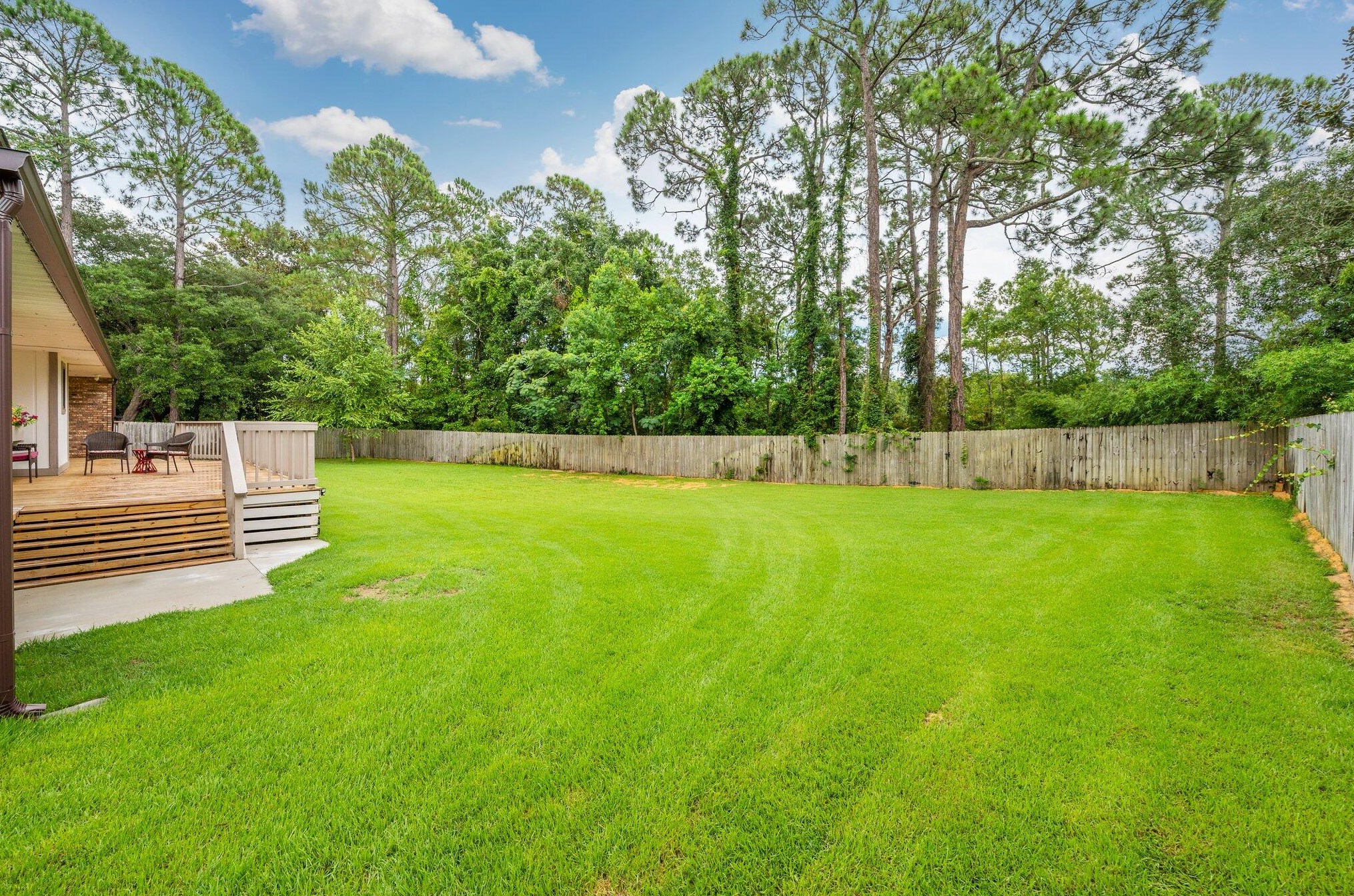 917 Lido Cir, Niceville FL  32578-4404 exterior