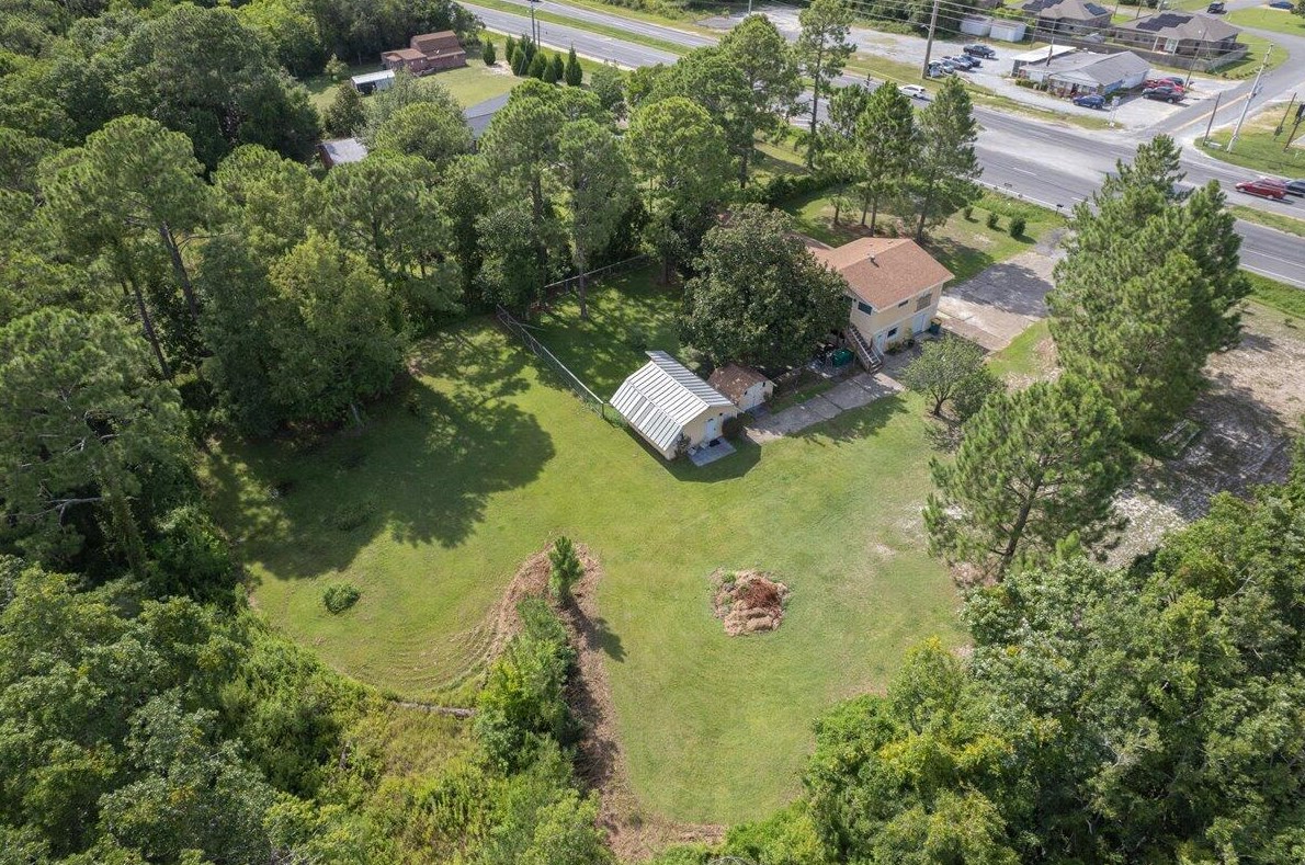 3049 Highway 98, Mary Esther FL  32569-1367 exterior