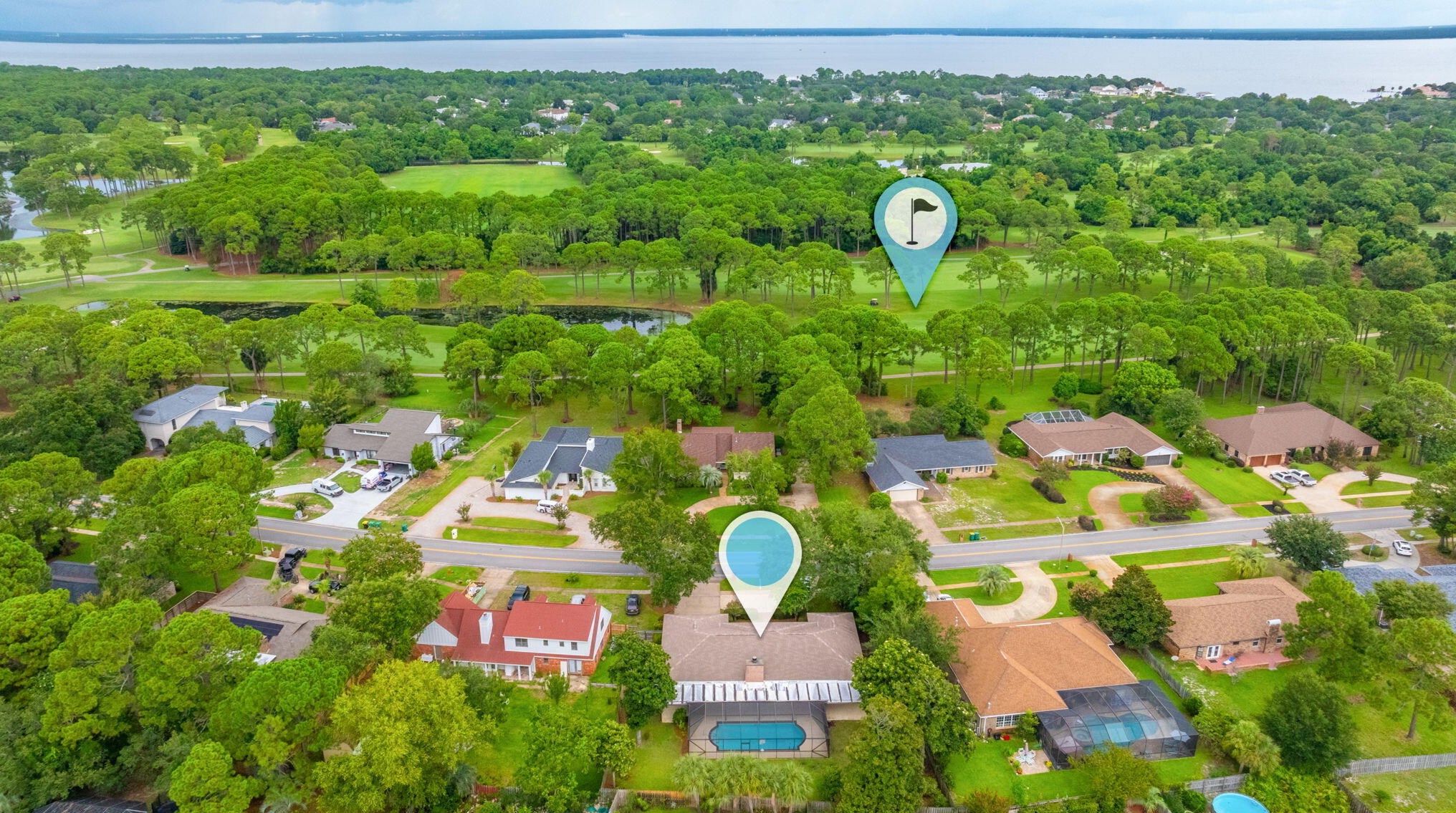 16 Country Clb Dr, Destin FL 32541-4418 exterior