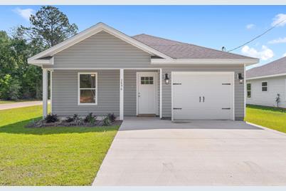 2872 N 24th Avenue N, Milton, FL 32583 - Photo 1