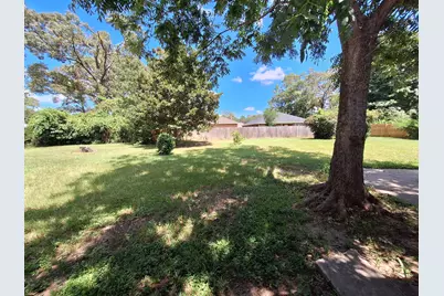 131 Phillips Drive, Crestview, FL 32536 - Photo 33