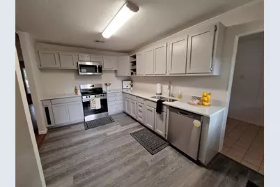 131 Phillips Drive, Crestview, FL 32536 - Photo 13