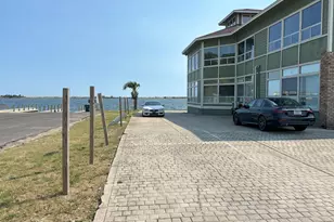 348 SW Miracle Strip Parkway SW, Fort Walton Beach, FL 32548 - Photo 7