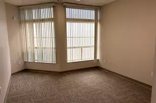 348 SW Miracle Strip Parkway SW, Fort Walton Beach, FL 32548 - Photo 5