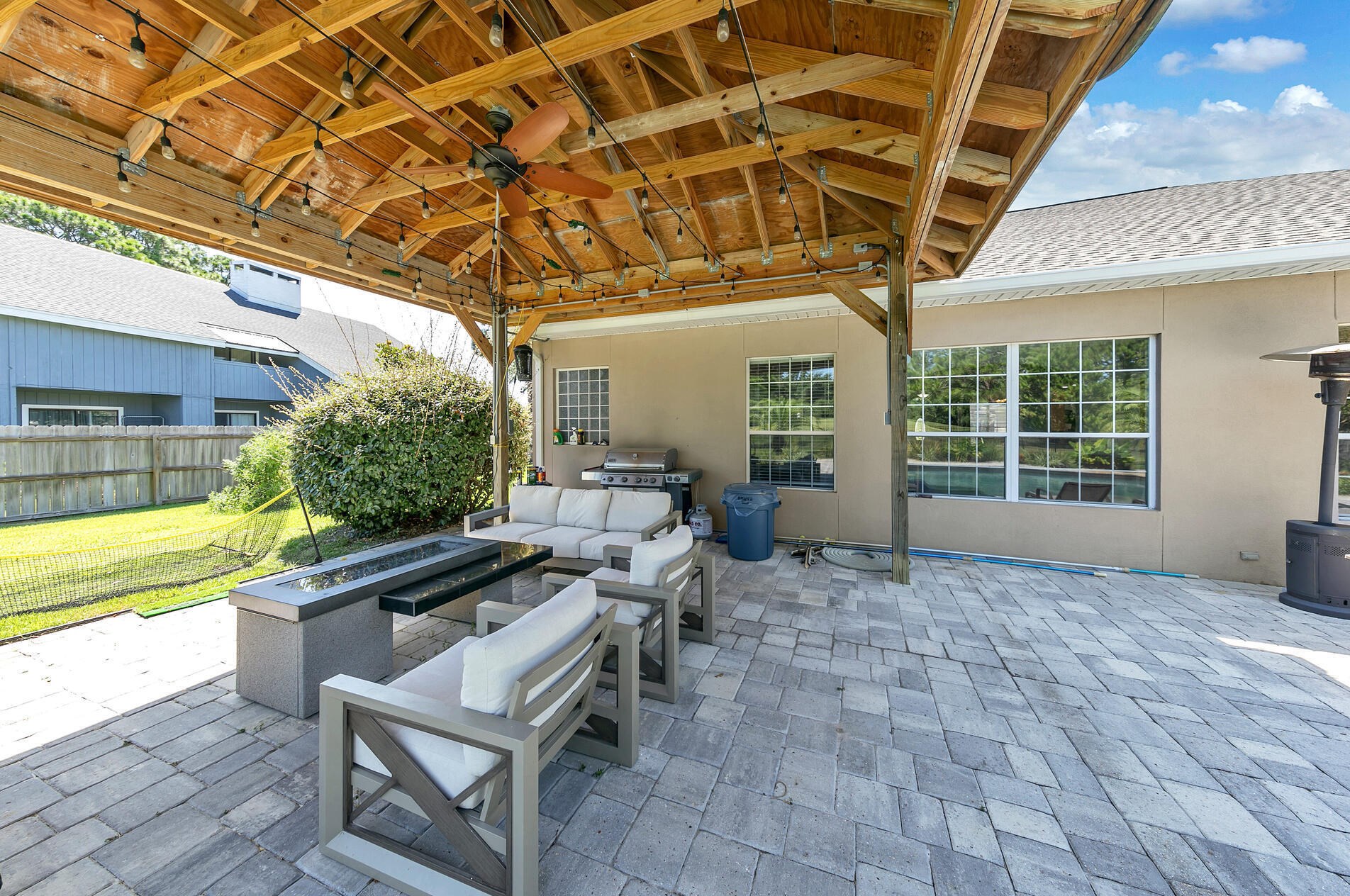 33 Country Clb Dr, Destin FL 32541-4403 exterior