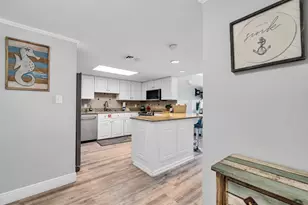 660 Nautilus Ct, Fort Walton Beach, FL 32548 - Photo 5