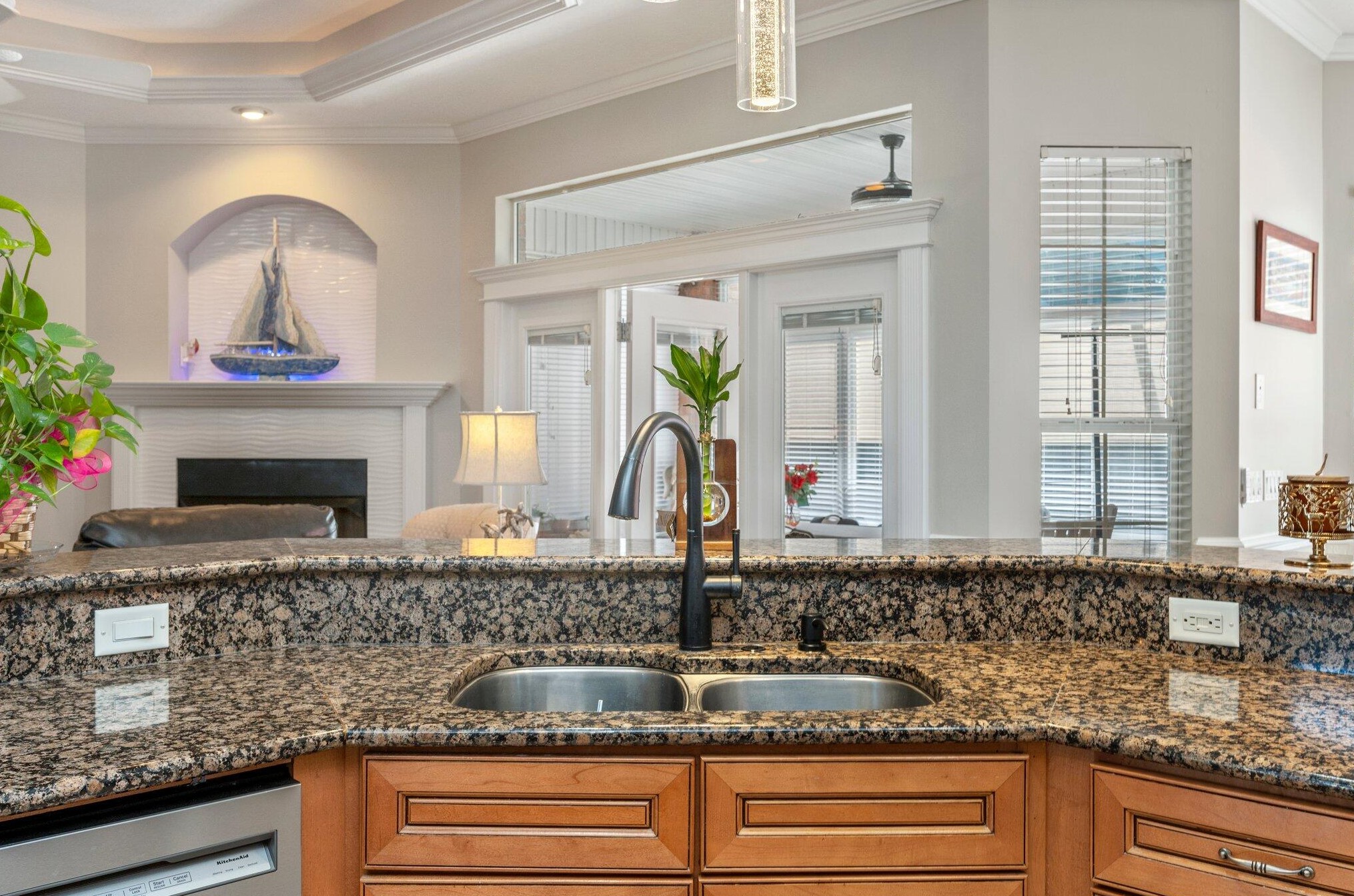 136 10th Ave, Shalimar FL  32579-1507 exterior