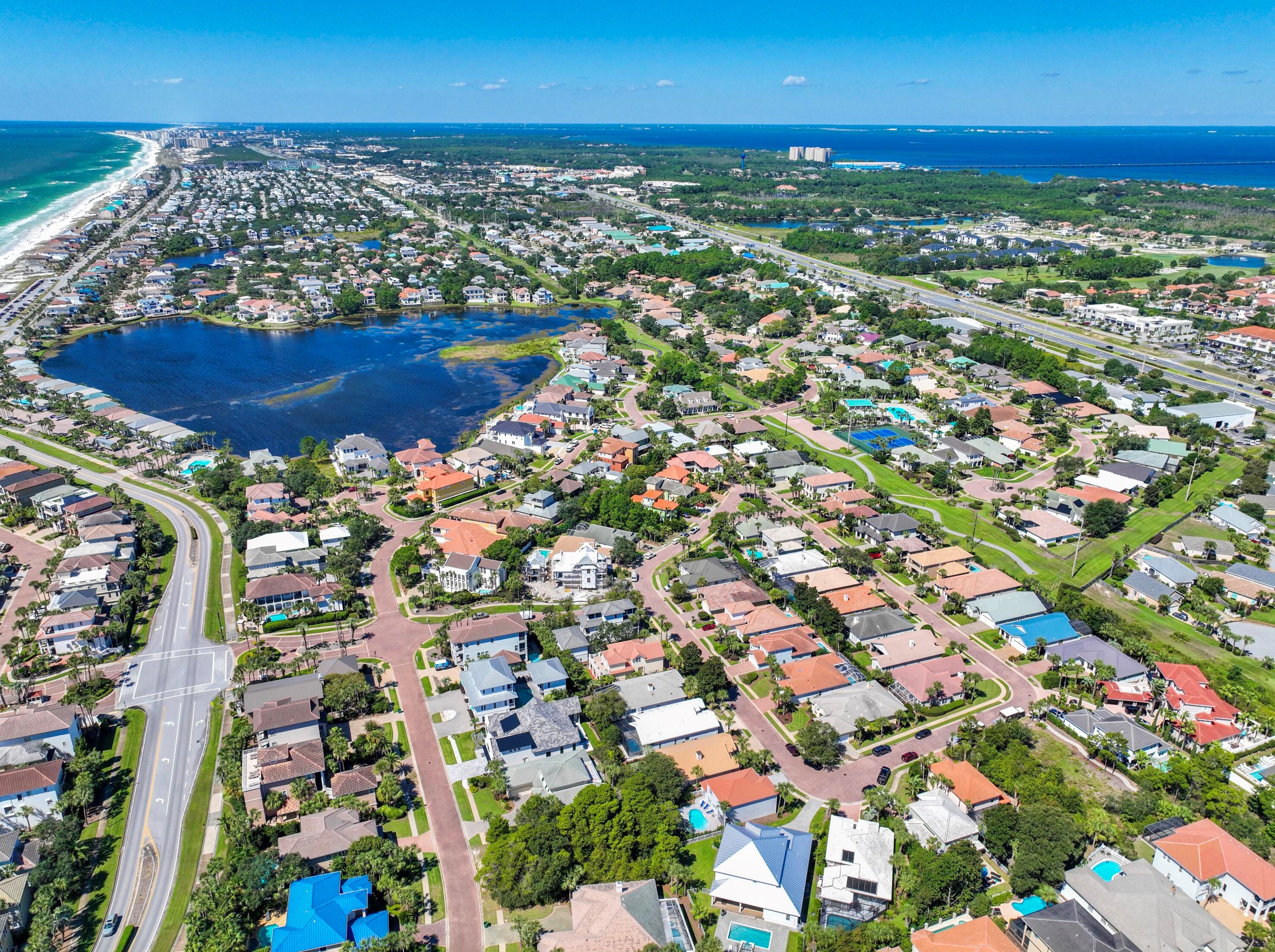 4756 Bonaire Cay, Destin FL 32541-4797 exterior