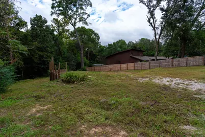 716 Cypress Drive, Niceville, FL 32578 - Photo 3