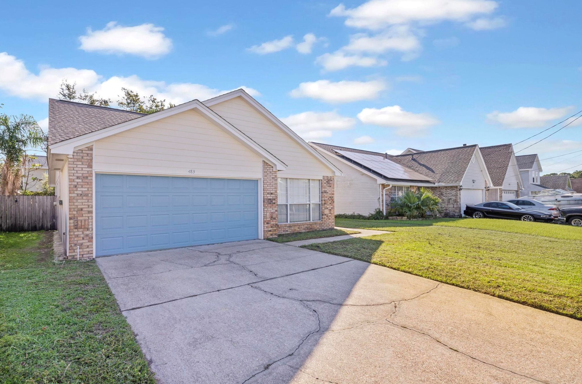 483 Sandy Rdg Cir, Mary Esther FL  32569-2113 exterior